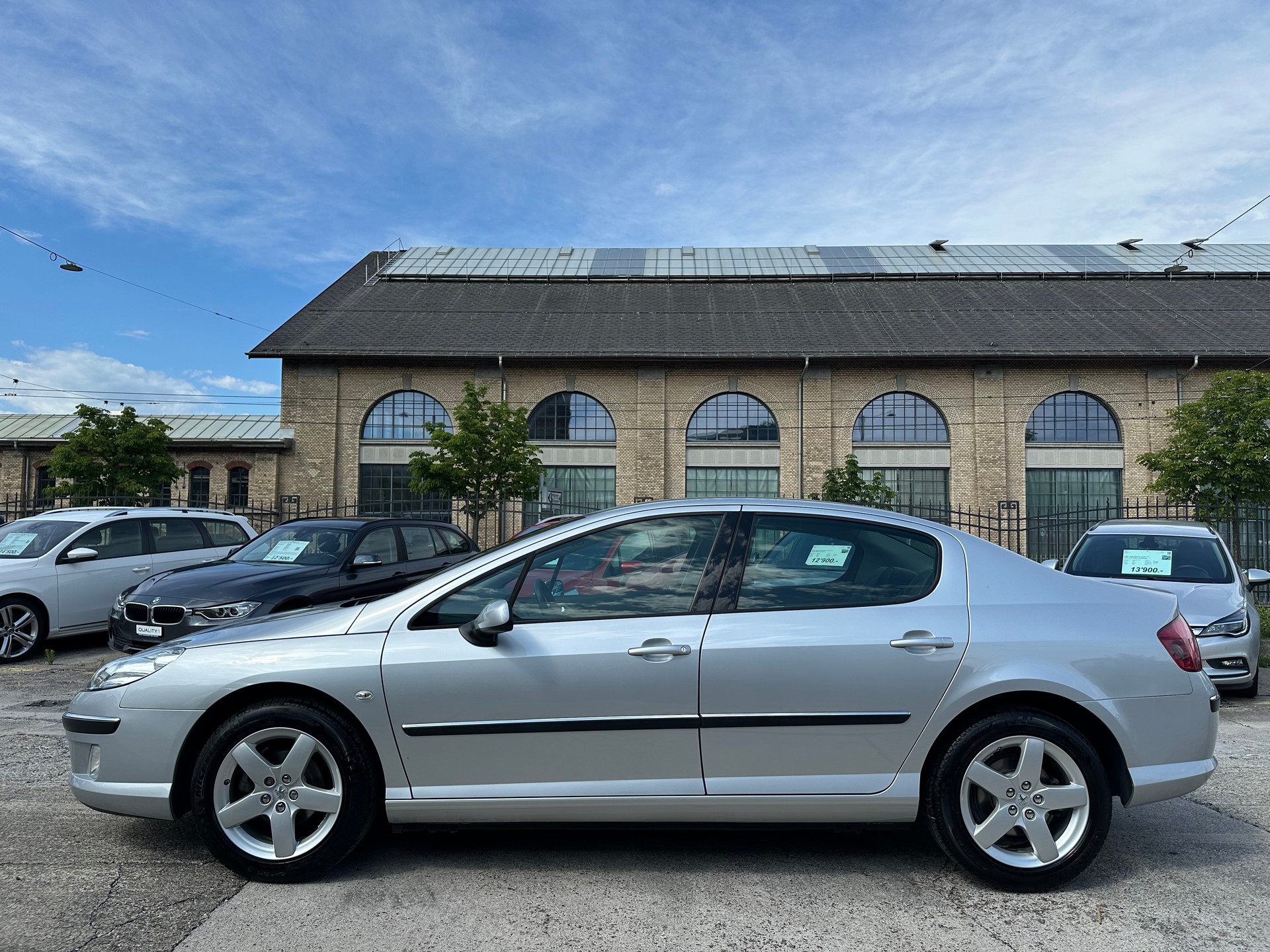 PEUGEOT 407 2.0 ST Executive-showroom-element-3