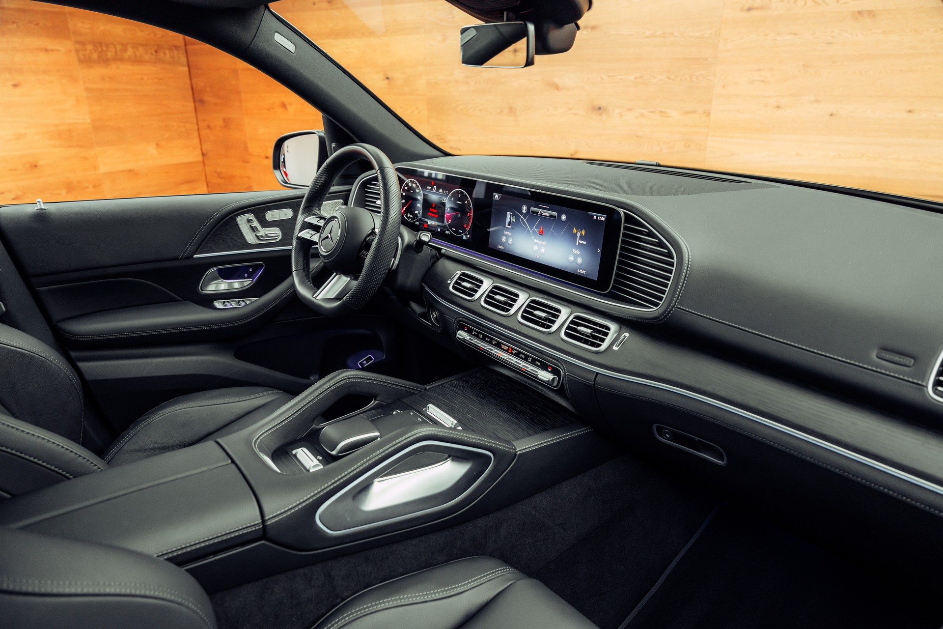 MERCEDES-BENZ GLE 450 d 4Matic AMG 9G-Tronic-image-5