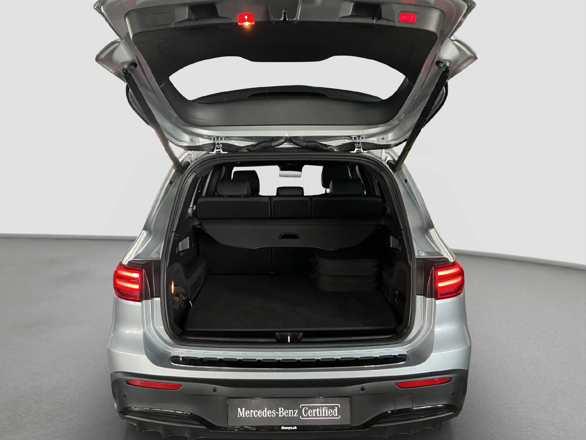 MERCEDES-BENZ EQB 350 Excellence AMG Line 4MATIC-image-15