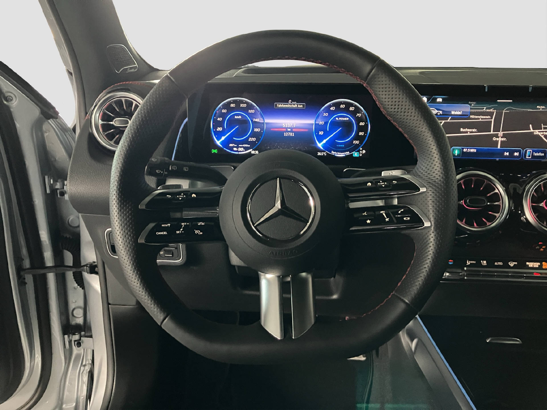 MERCEDES-BENZ EQB 350 Excellence AMG Line 4MATIC-image-9