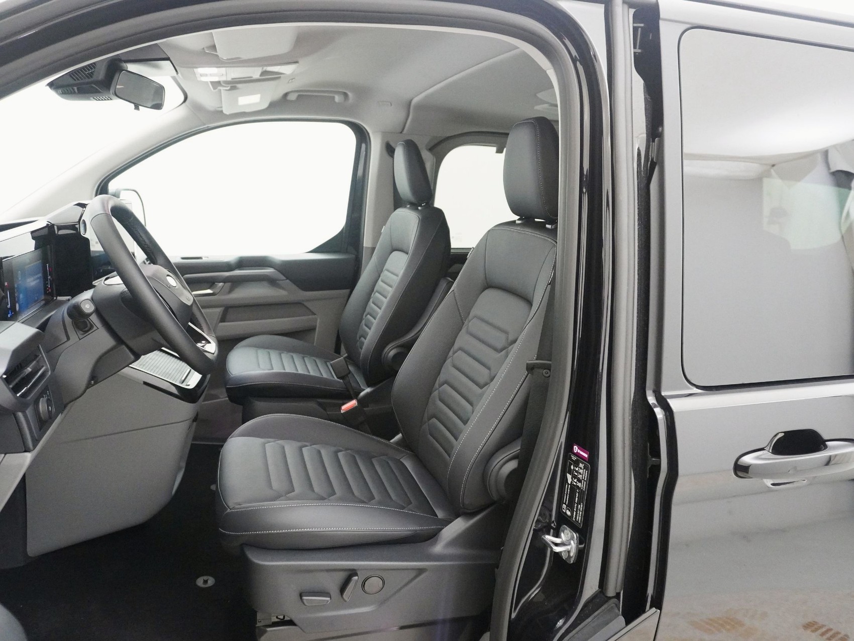 FORD Tourneo Custom 320 L2 2.0 TDCI Titanium X-image-11