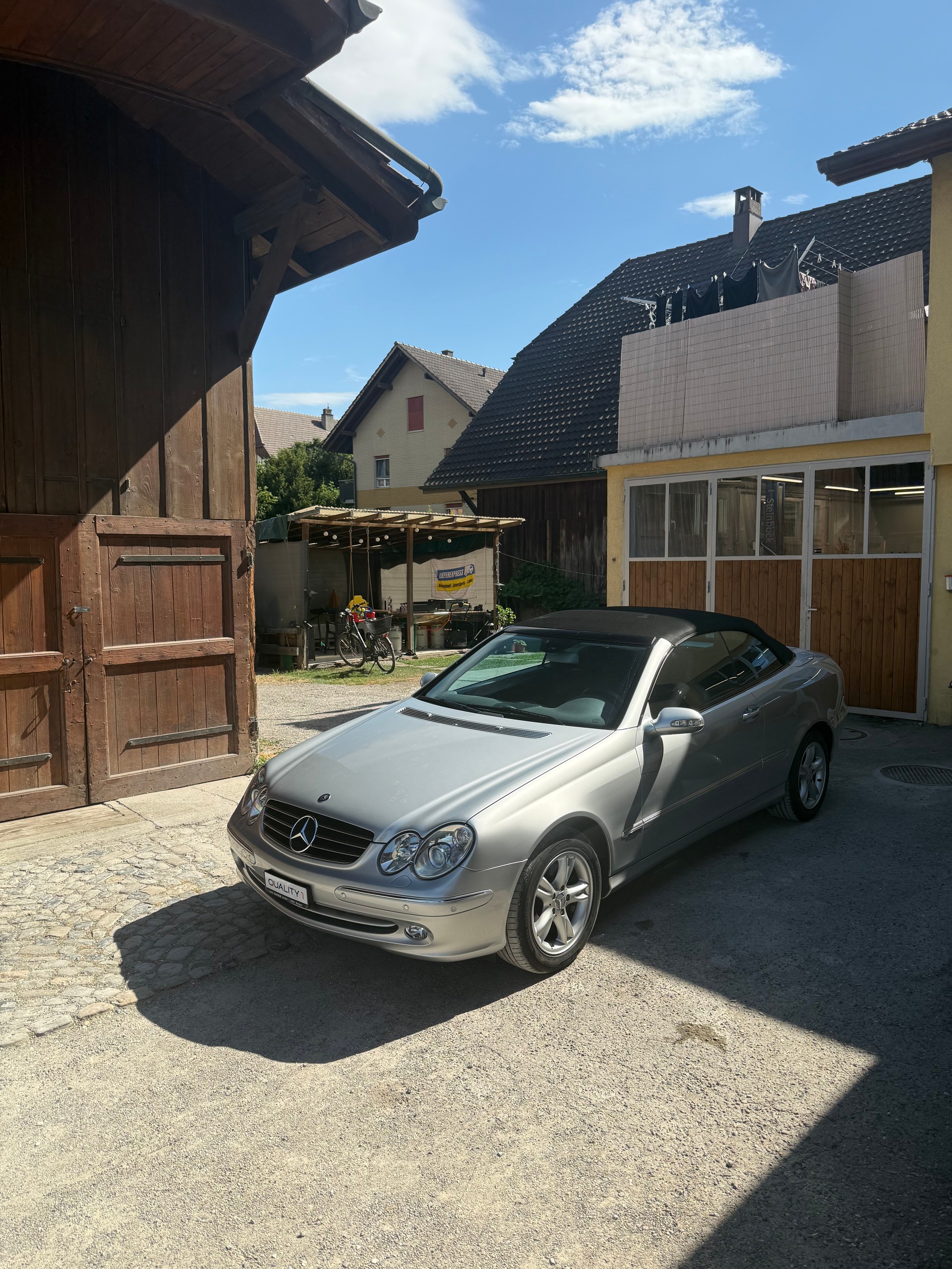 MERCEDES-BENZ CLK 320 Elégance Automatic
