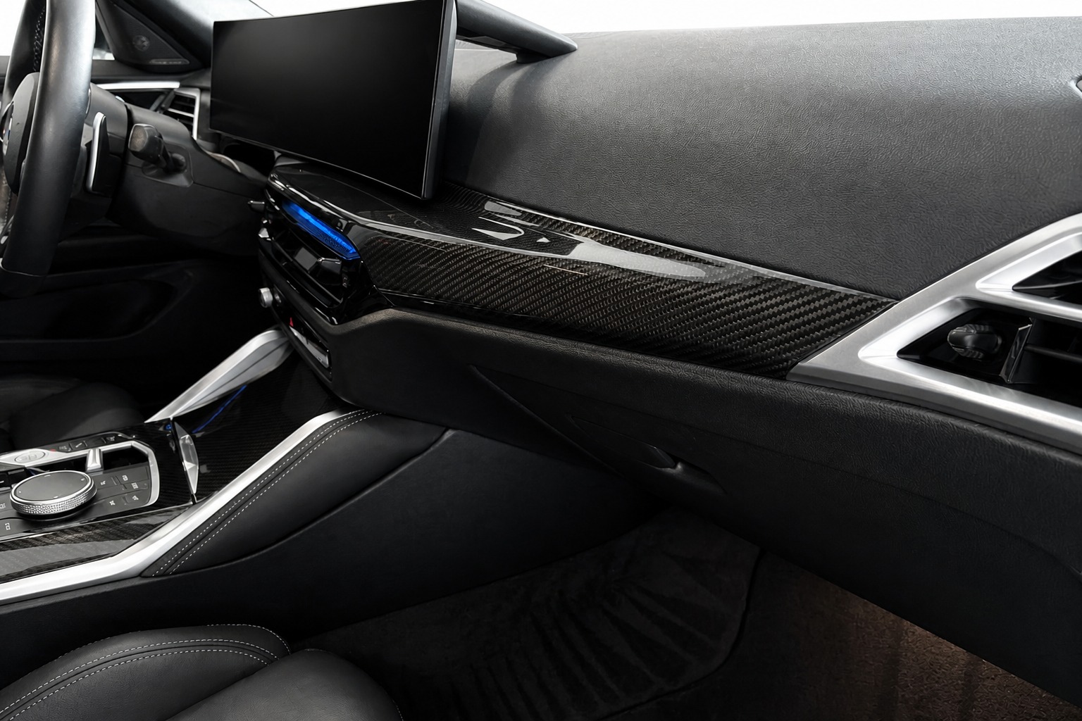 BMW M440i xDrive 48V Gran Coupé M-Performance Steptronic Individual-image-25