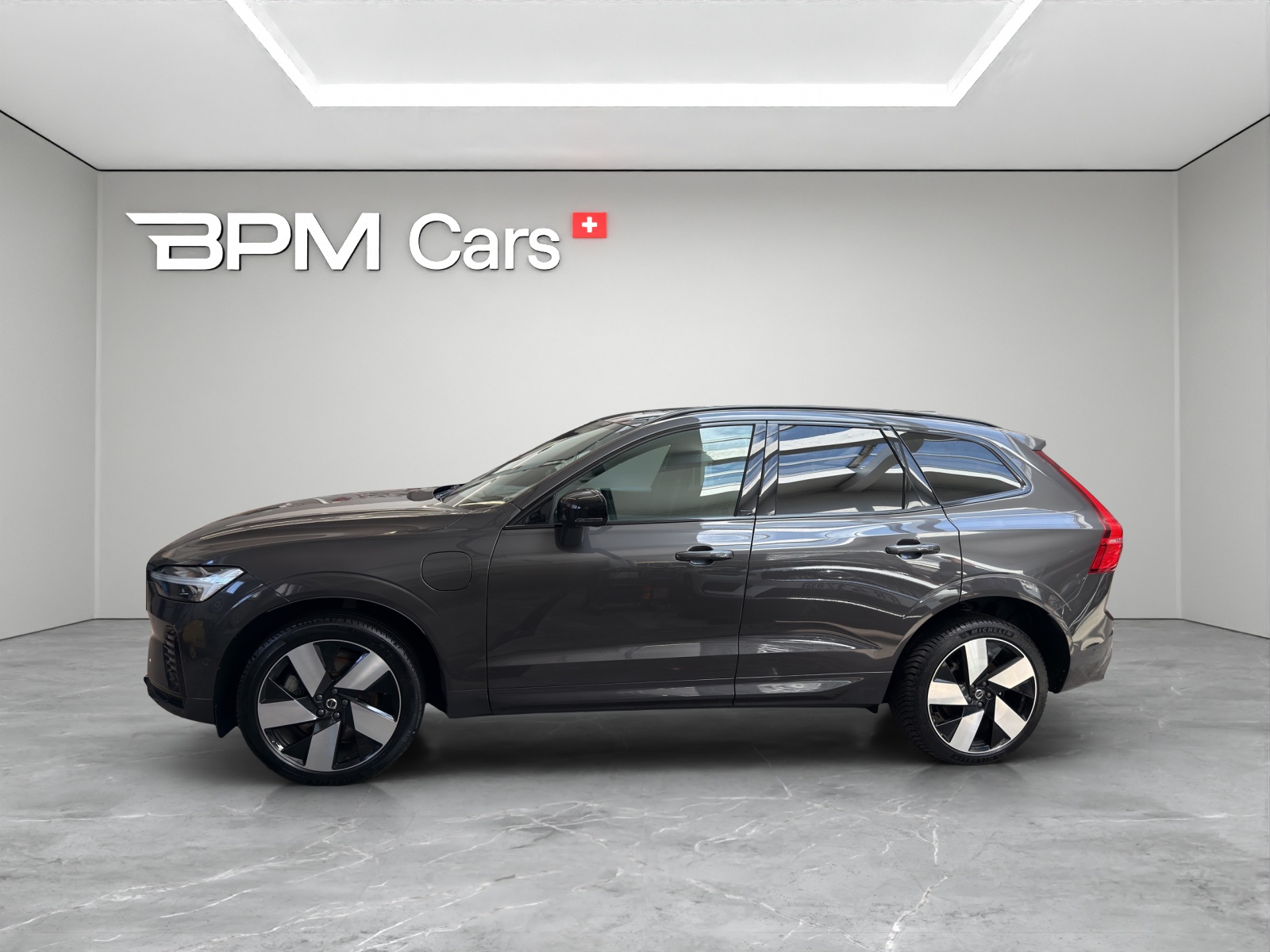 VOLVO XC60 2.0 T8 TE XCENTRIC eAWD-image-10