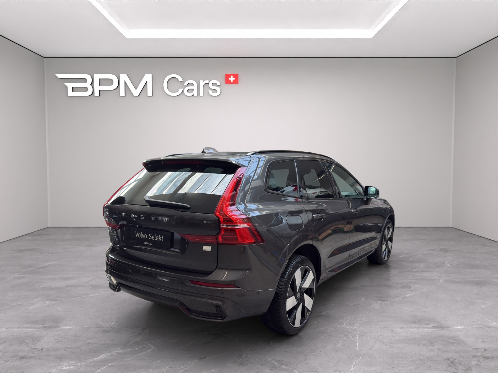 VOLVO XC60 2.0 T8 TE XCENTRIC eAWD-image-5
