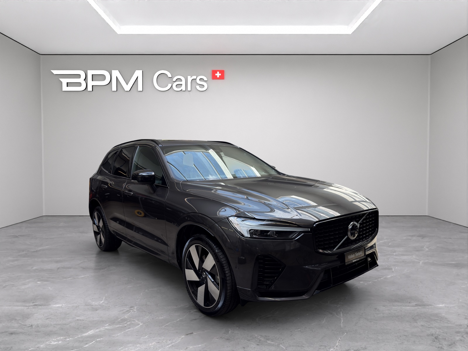 VOLVO XC60 2.0 T8 TE XCENTRIC eAWD-image-4