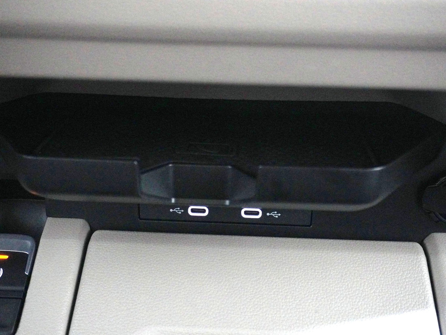VW Multivan 1.5 TSI eHybrid Style DSG 4motion-image-23