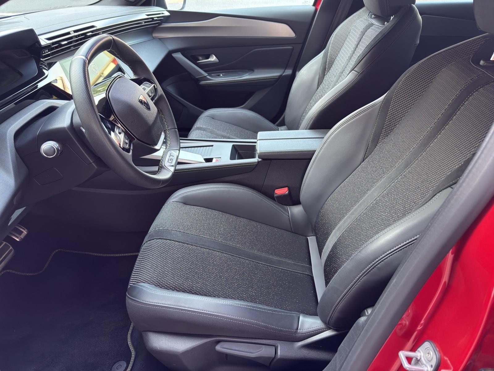 PEUGEOT 308 1.2 Hybrid GT-image-4