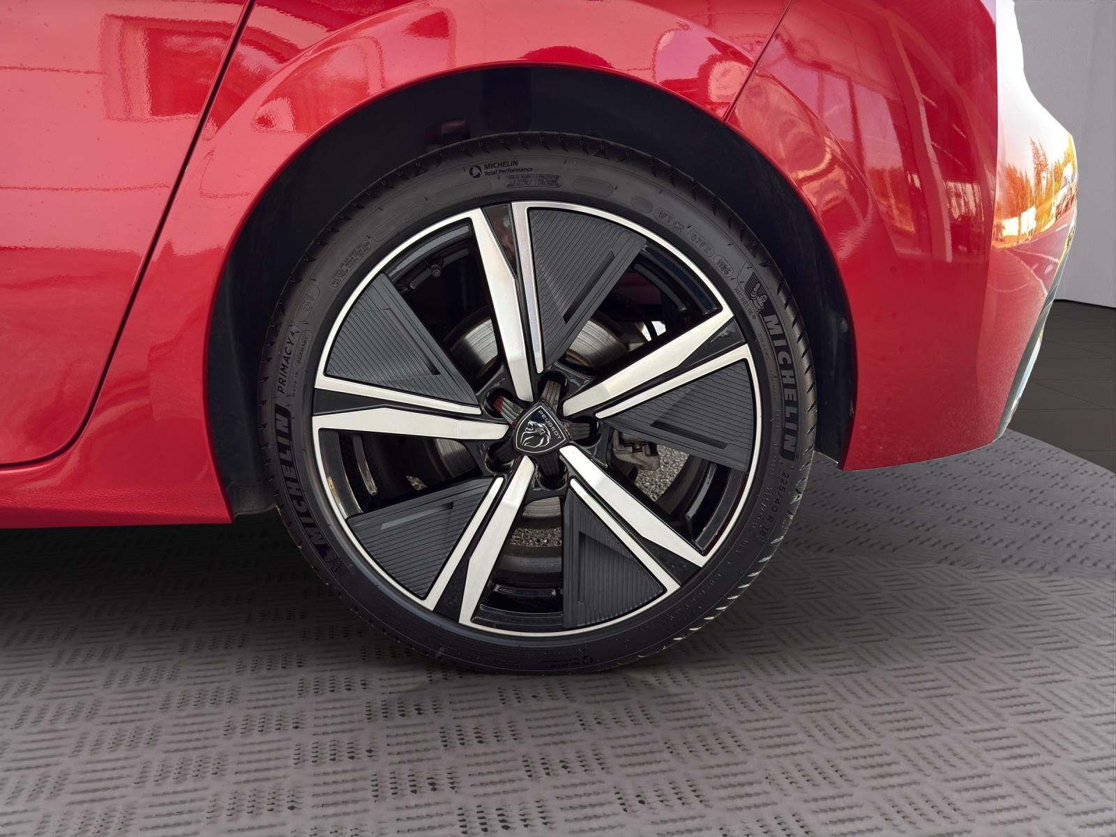 PEUGEOT 308 1.2 Hybrid GT-image-11