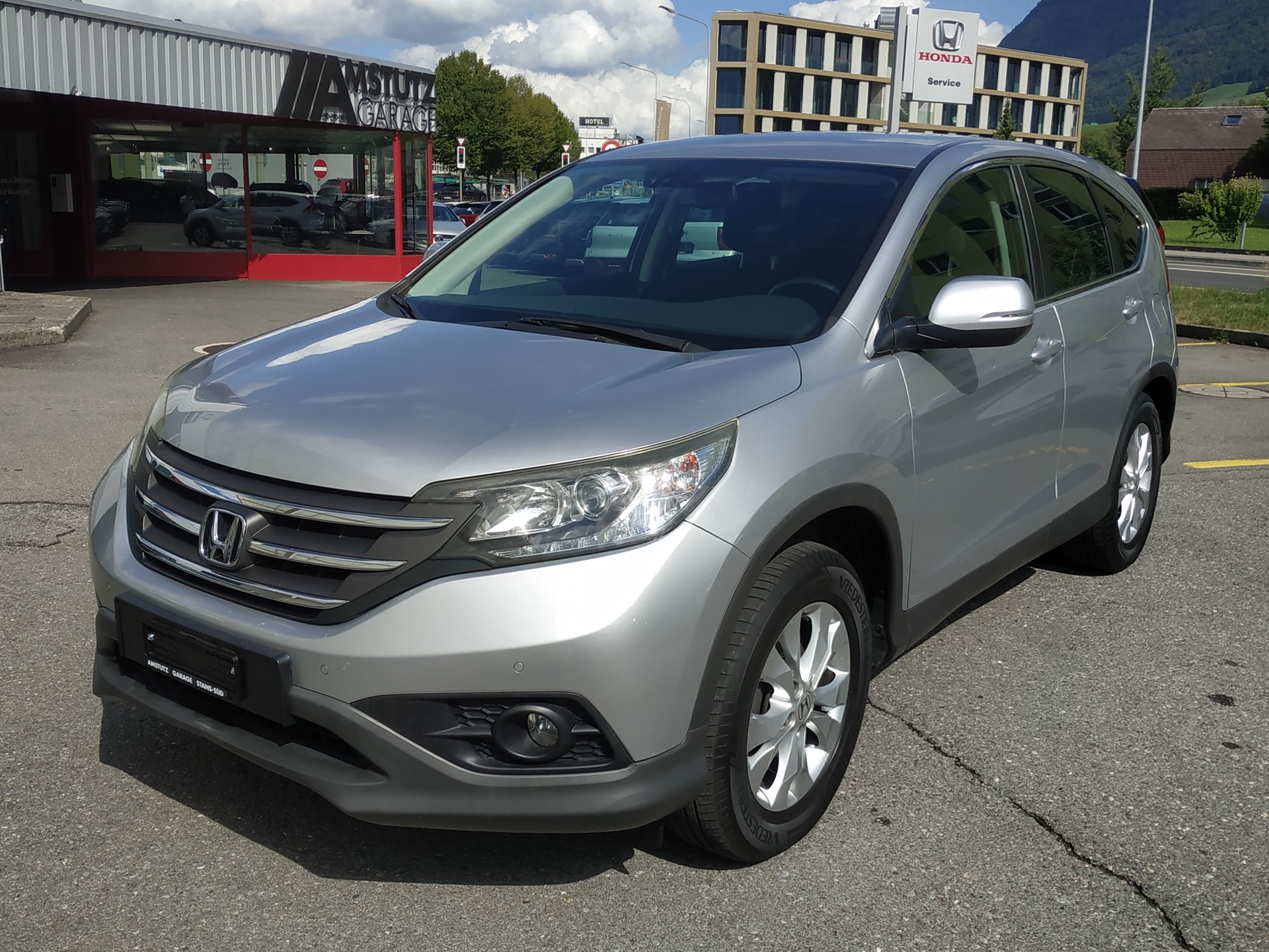 HONDA CR-V 2.0 Elegance 4WD Automatic-showroom-element-2