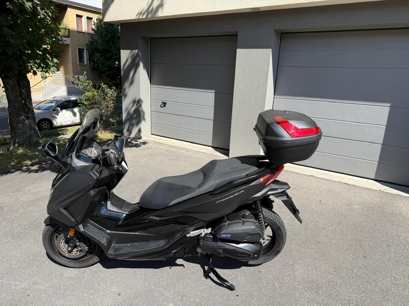 HONDA Nss 125 Forza Smart TopBox-image-7