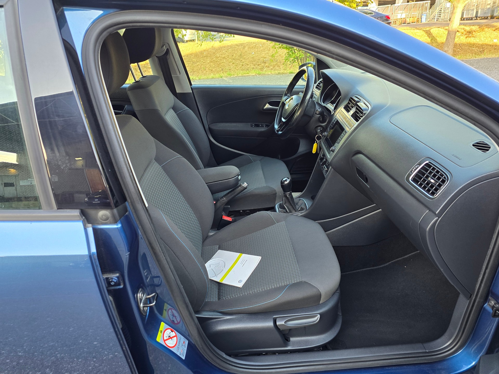 VW Polo 1.4 TDI BlueMotion Trendline-image-10