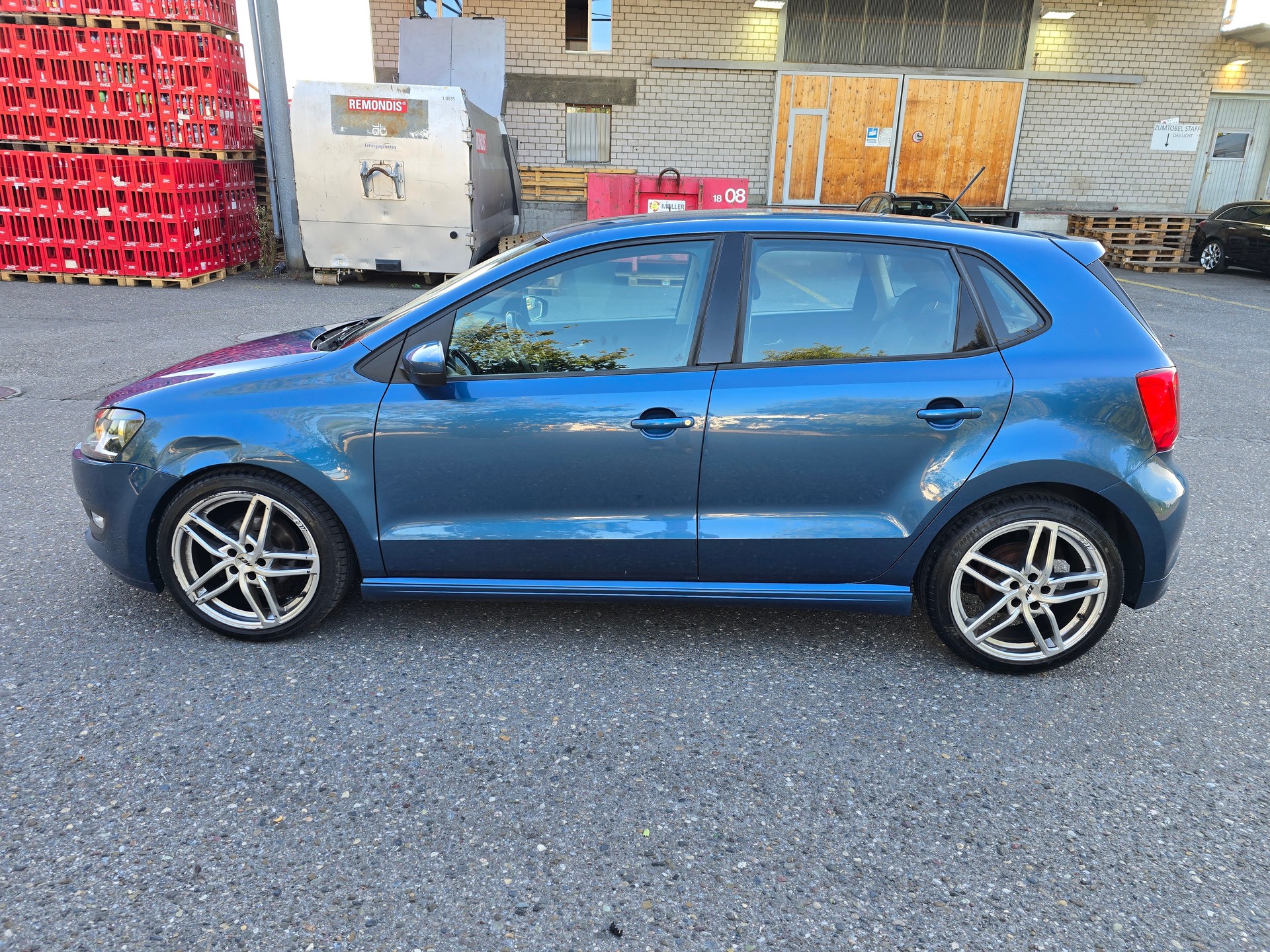 VW Polo 1.4 TDI BlueMotion Trendline-image-8