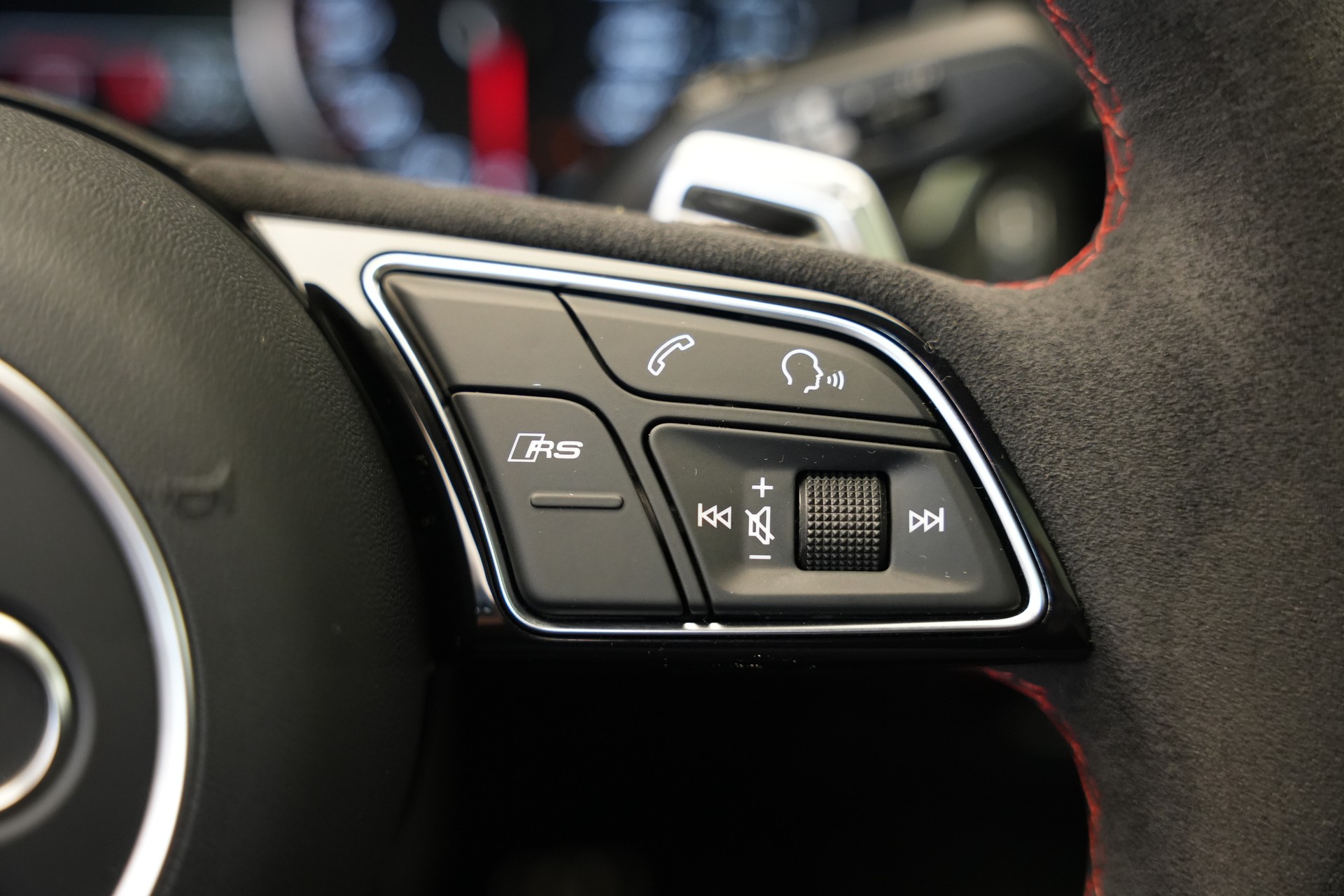 AUDI RS5 Competition Plus Sportback 2.9 TFSI quattro tiptronic *Carbon Schalensitze*-image-25