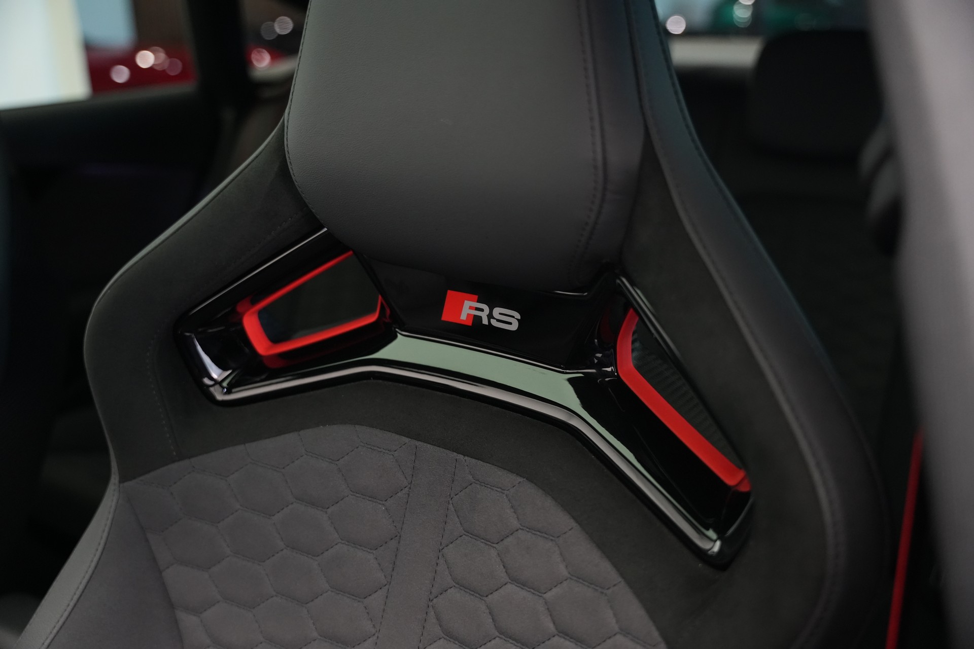 AUDI RS5 Competition Plus Sportback 2.9 TFSI quattro tiptronic *Carbon Schalensitze*-image-38