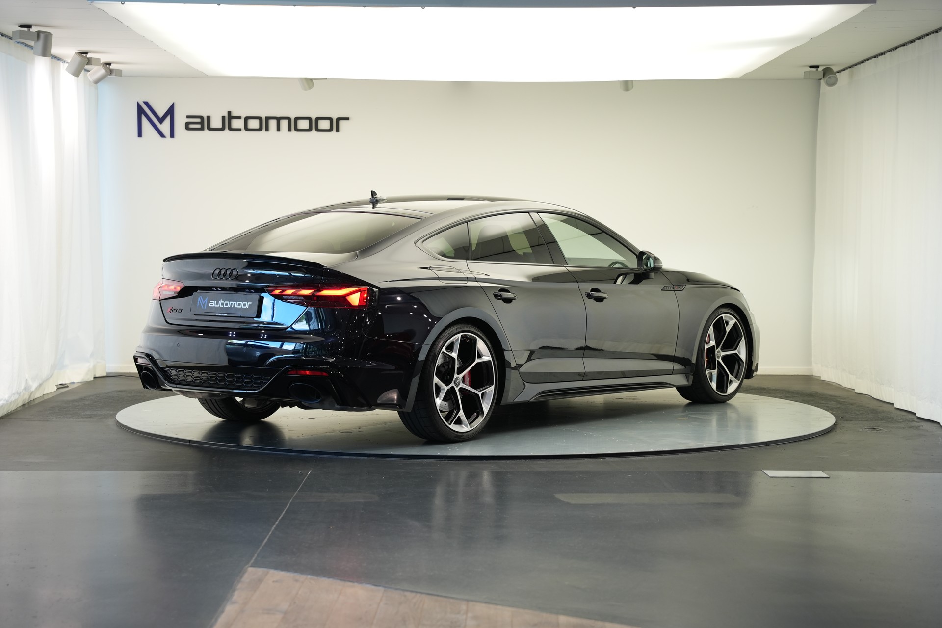 AUDI RS5 Competition Plus Sportback 2.9 TFSI quattro tiptronic *Carbon Schalensitze*-image-4