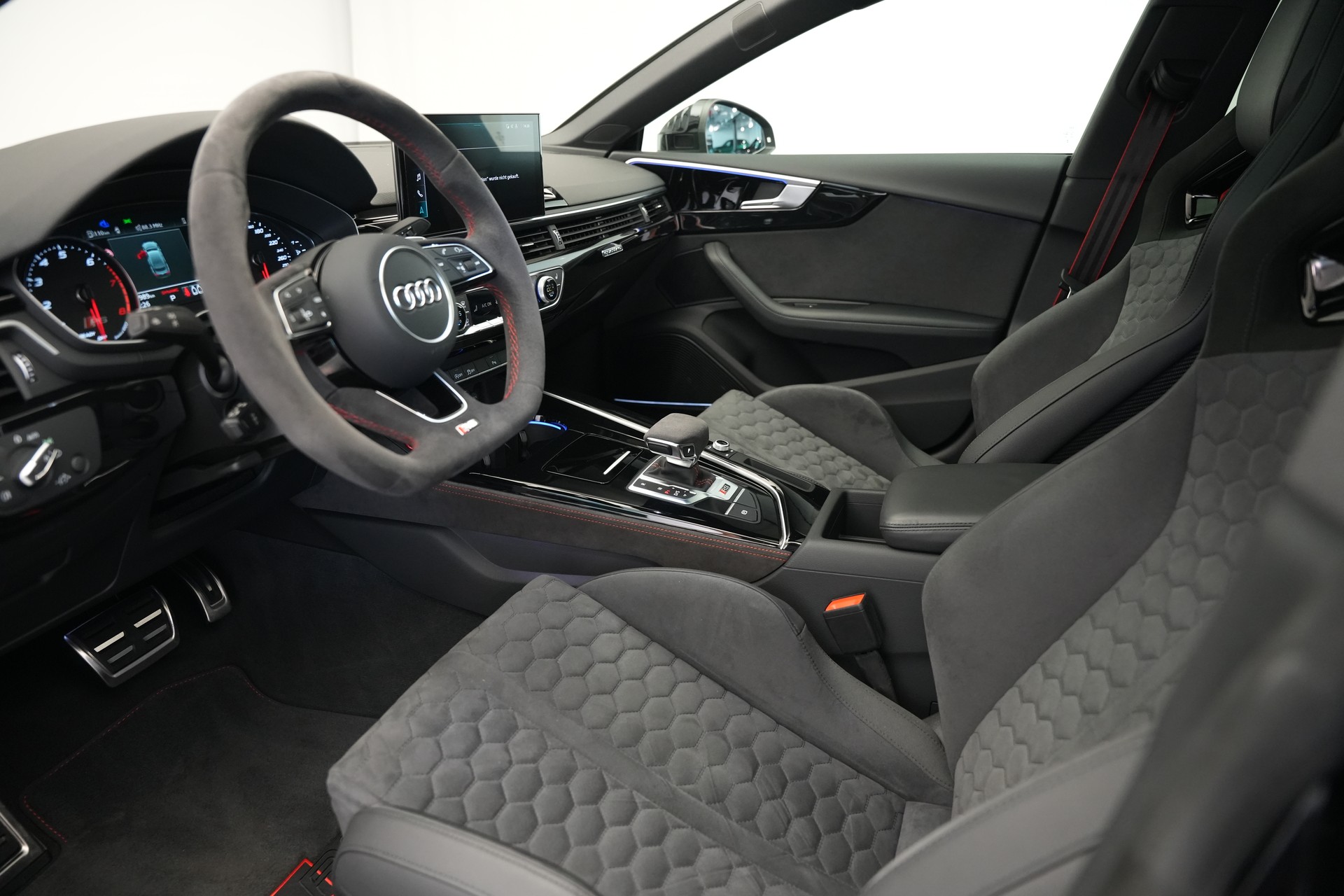 AUDI RS5 Competition Plus Sportback 2.9 TFSI quattro tiptronic *Carbon Schalensitze*-image-10