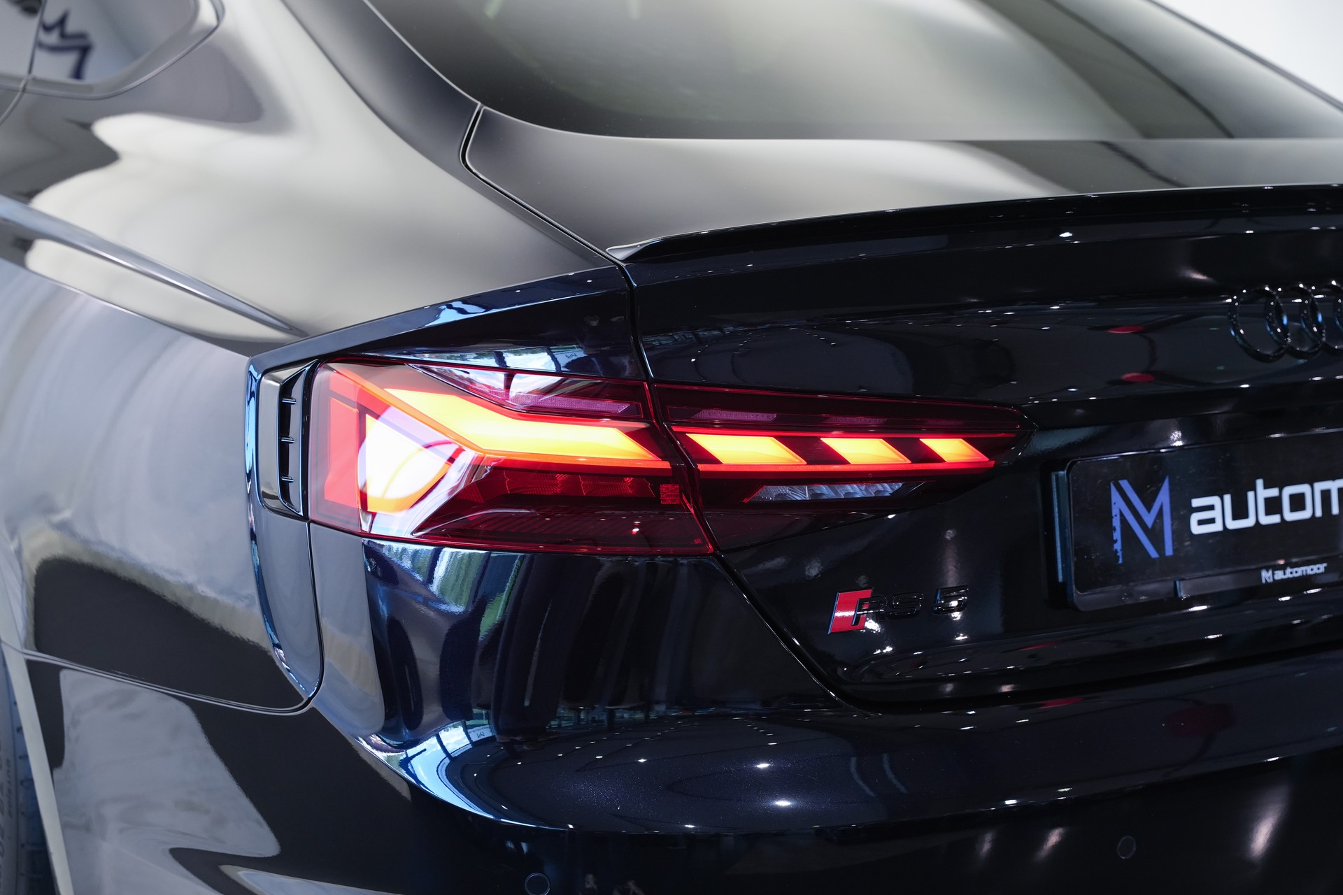 AUDI RS5 Competition Plus Sportback 2.9 TFSI quattro tiptronic *Carbon Schalensitze*-image-40