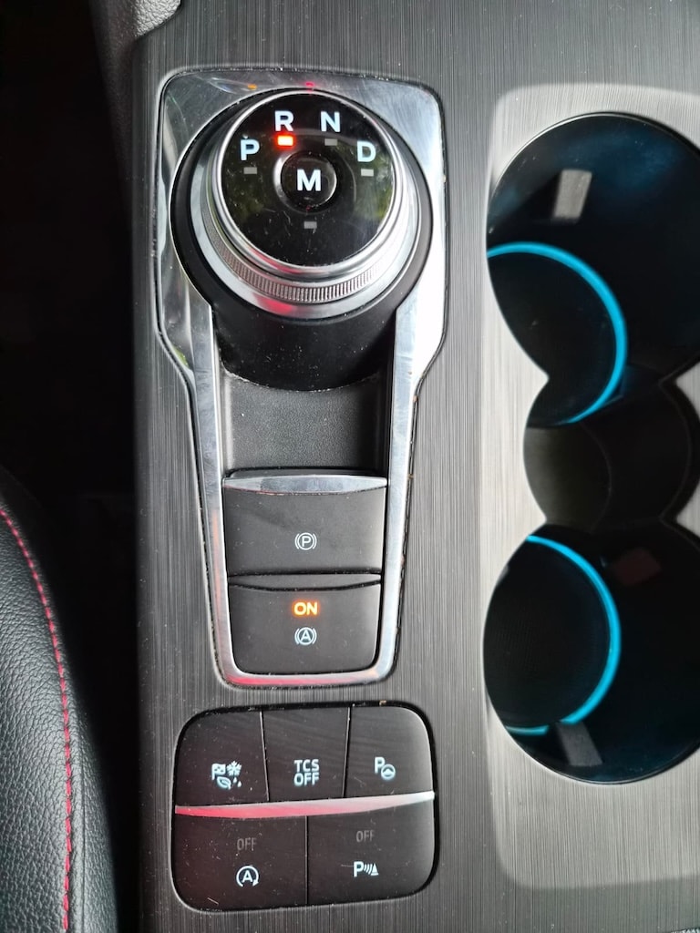 FORD Focus 1.0 SCTi ST Line X Automatic-image-14