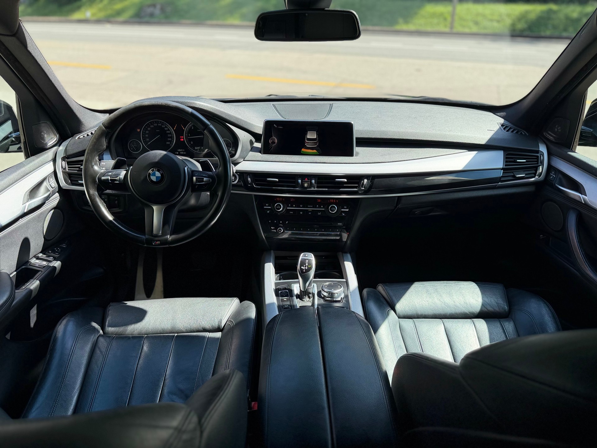 BMW X5 xDrive 40d Steptronic-image-9