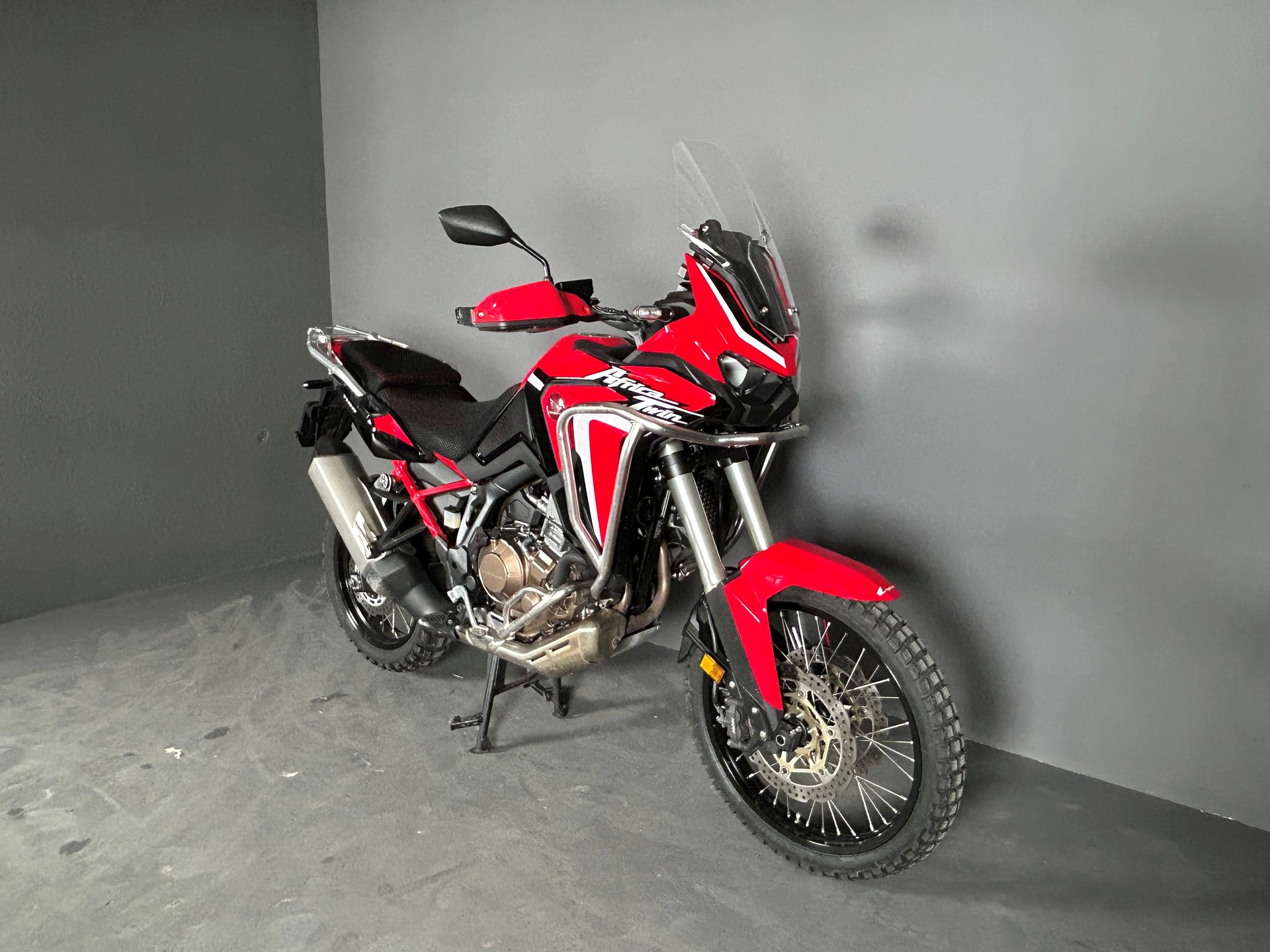 HONDA CRF 1100 Africa Twin-image-4