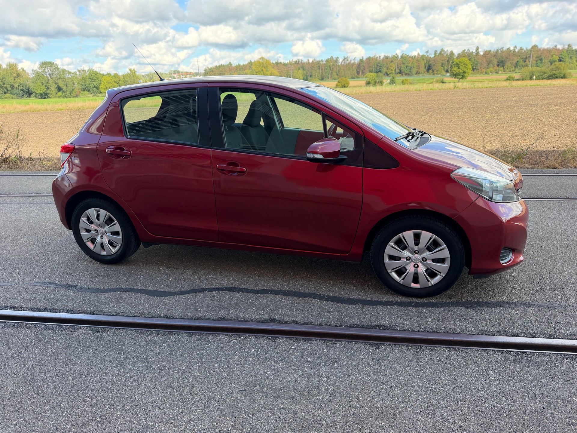TOYOTA Yaris 1.33 Sol Multidrive-showroom-element-3