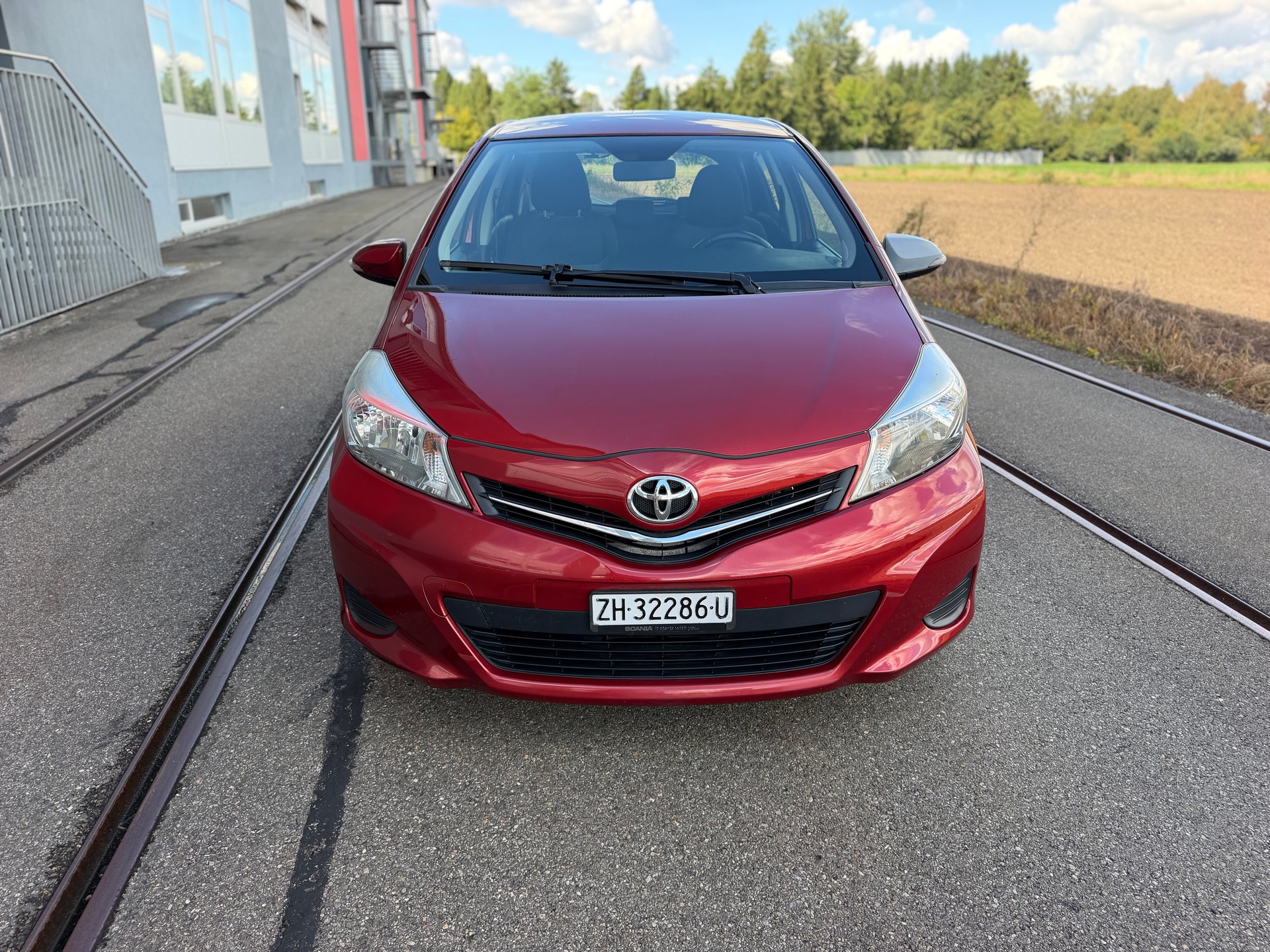 TOYOTA Yaris 1.33 Sol Multidrive-showroom-element-1