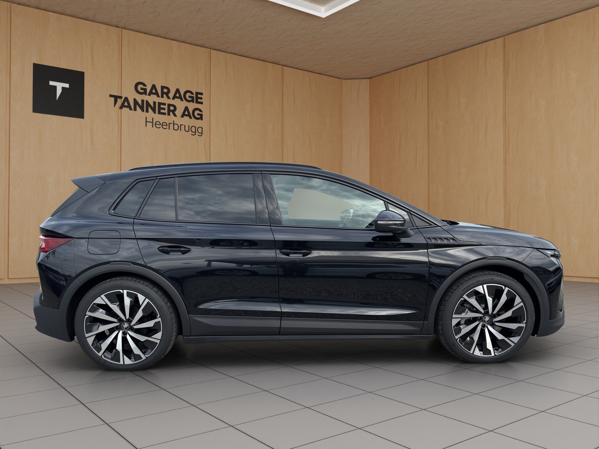 SKODA Elroq 85x Sportline 4x4-showroom-element-3