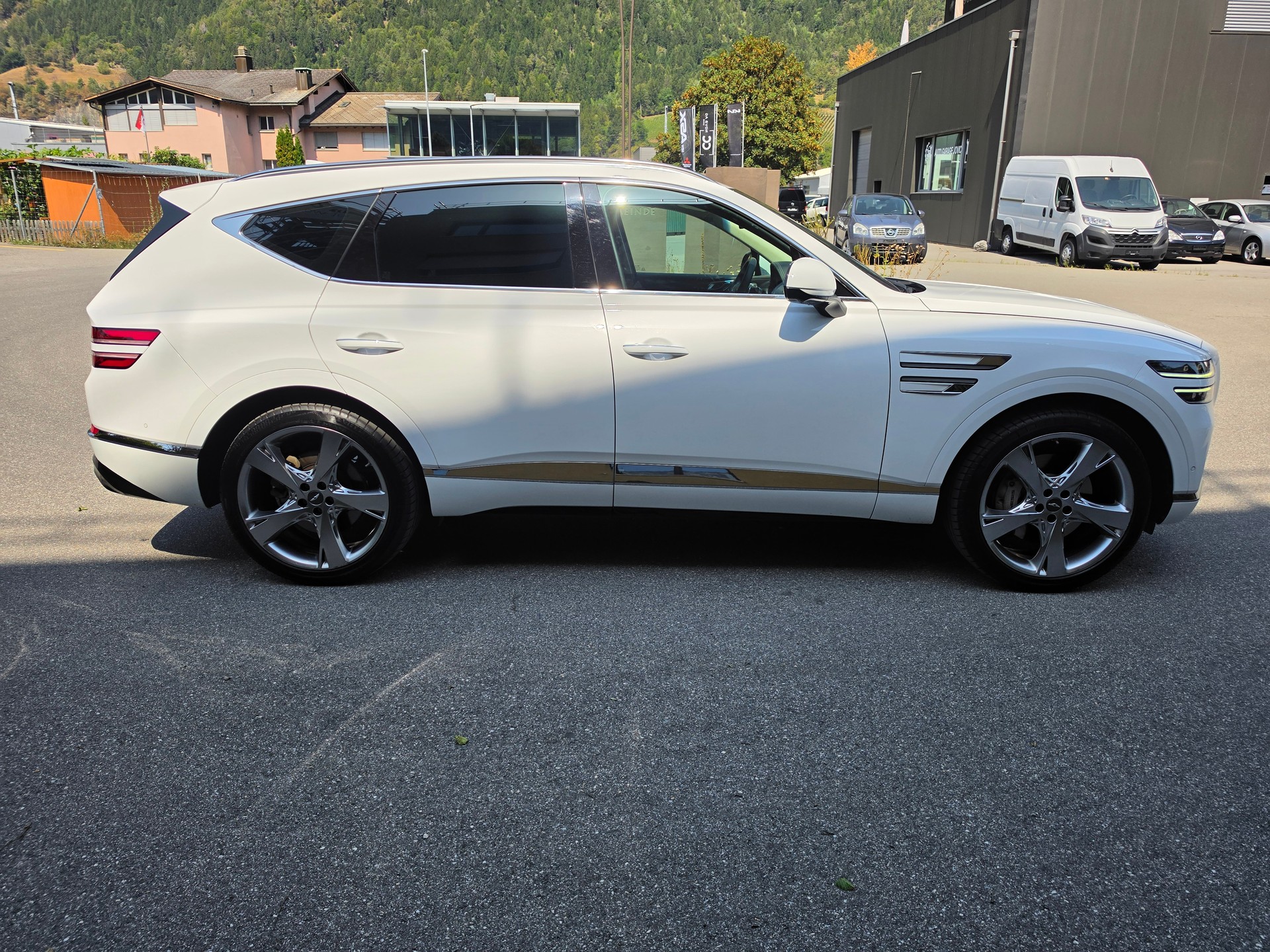 GENESIS GV80 3.0 CRDI Premium AT8 AWD-image-5