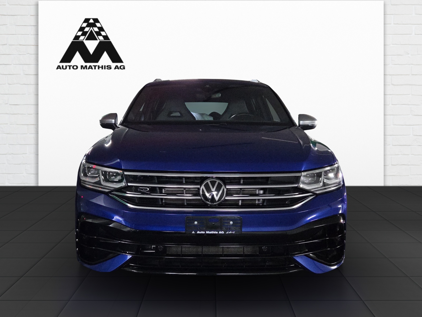 VW Tiguan 2.0TSI R 4Motion DSG-showroom-element-1