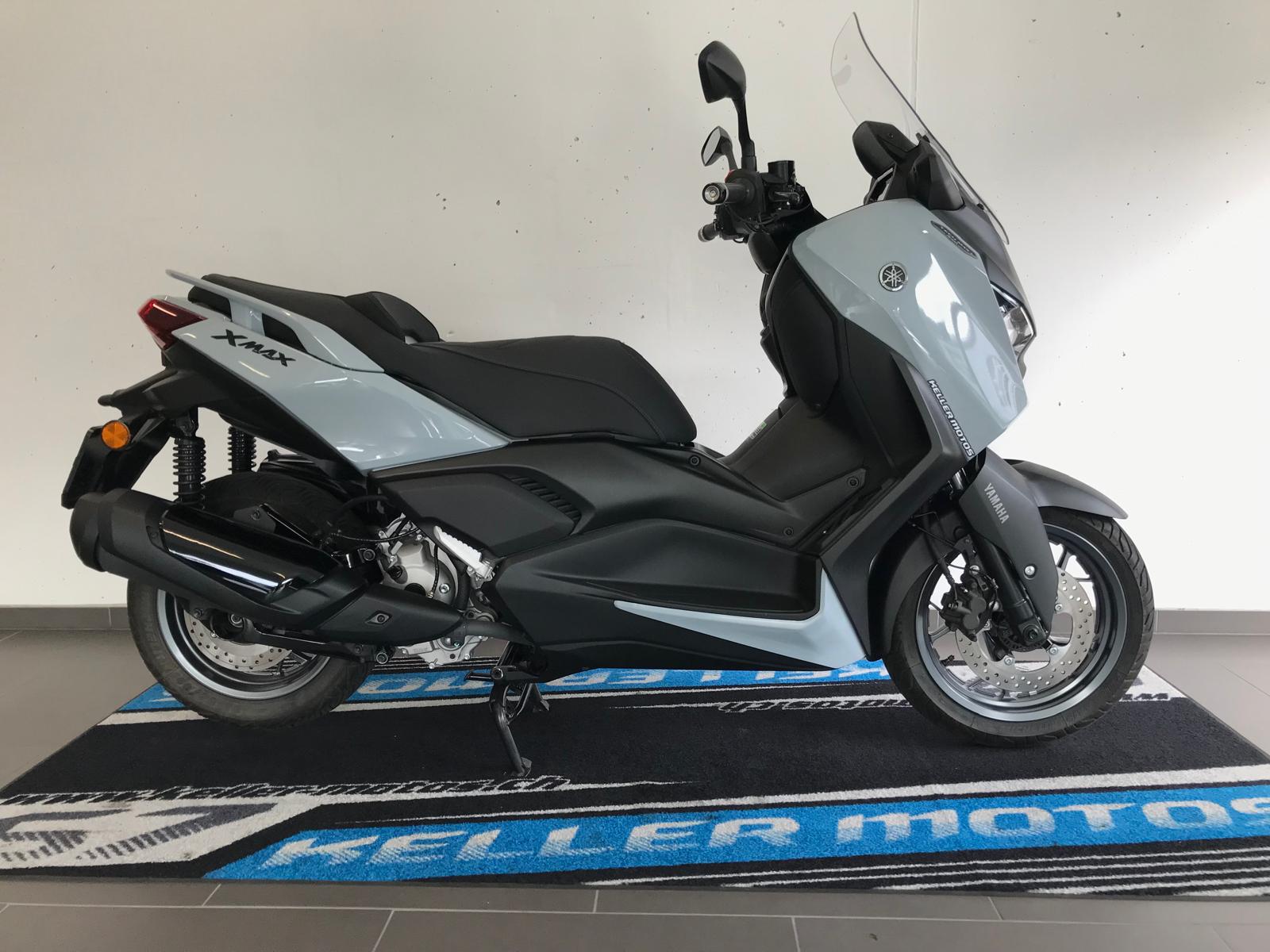 YAMAHA X-Max 300 Tech Max +-image-0