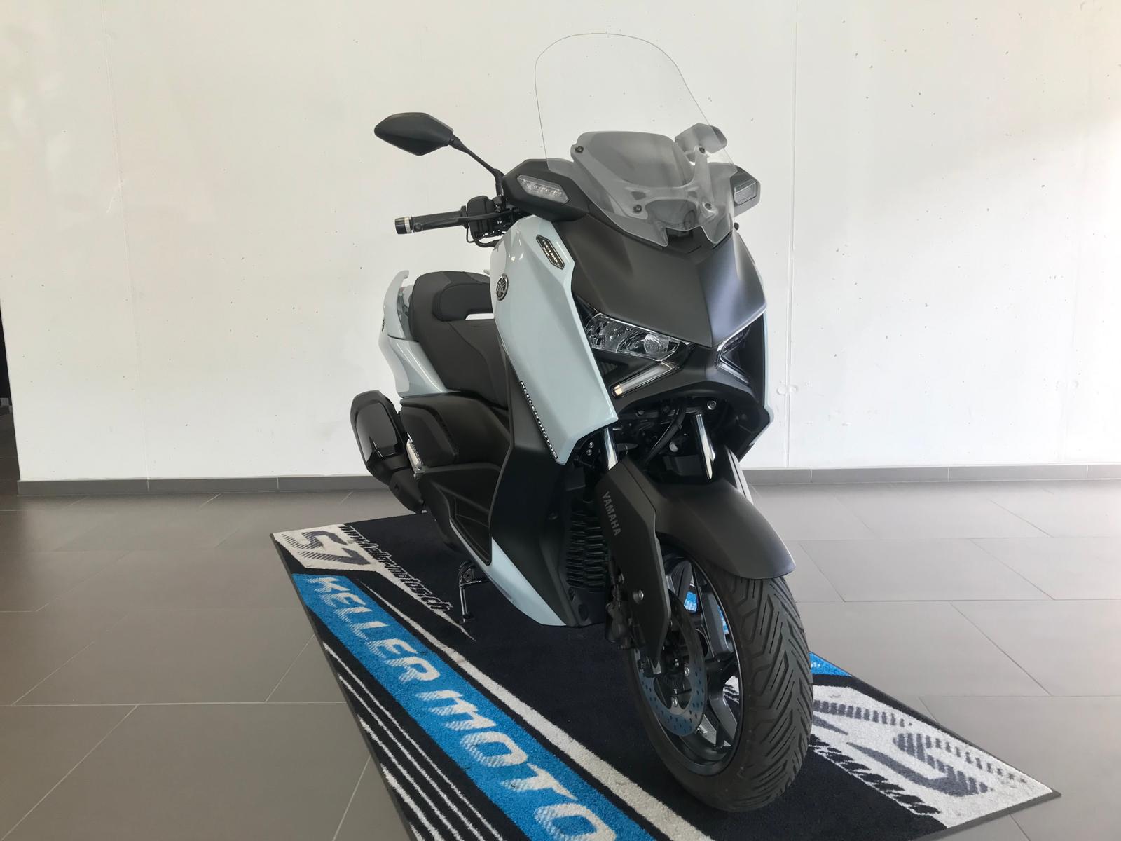 YAMAHA X-Max 300 Tech Max +-image-2