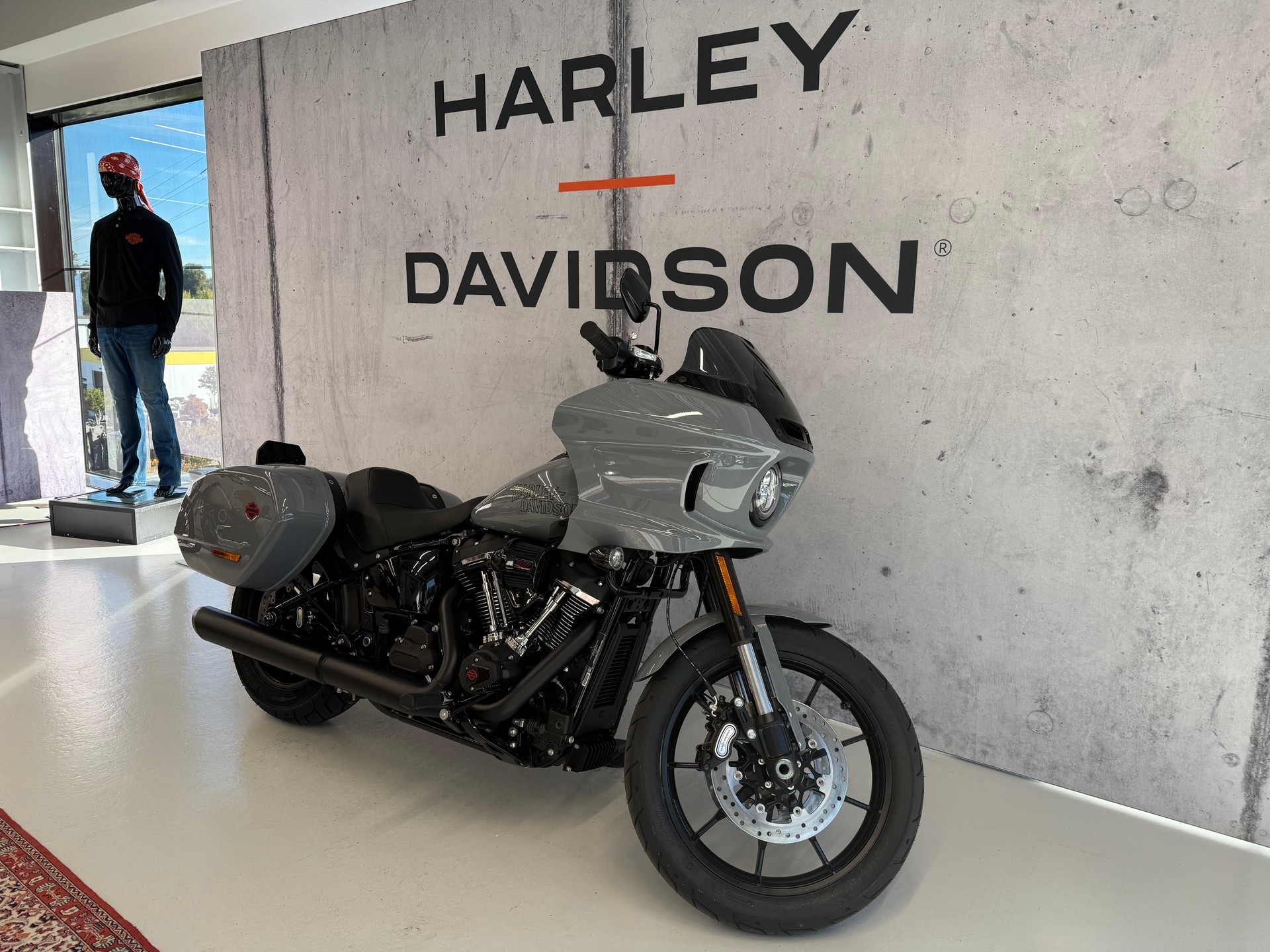 HARLEY-DAVIDSON FXLRST Low Rider ST 117ci-image-1