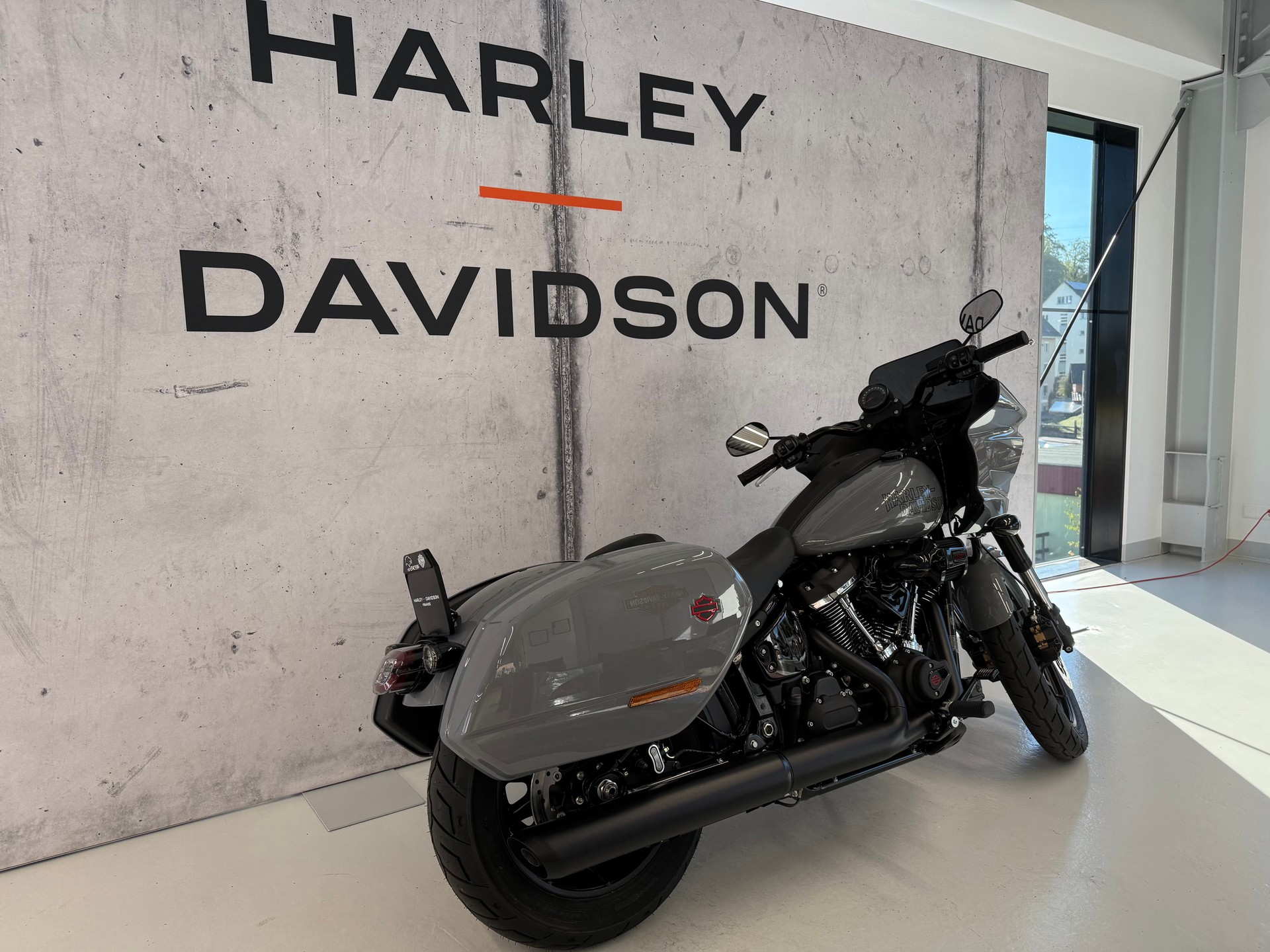 HARLEY-DAVIDSON FXLRST Low Rider ST 117ci-image-2