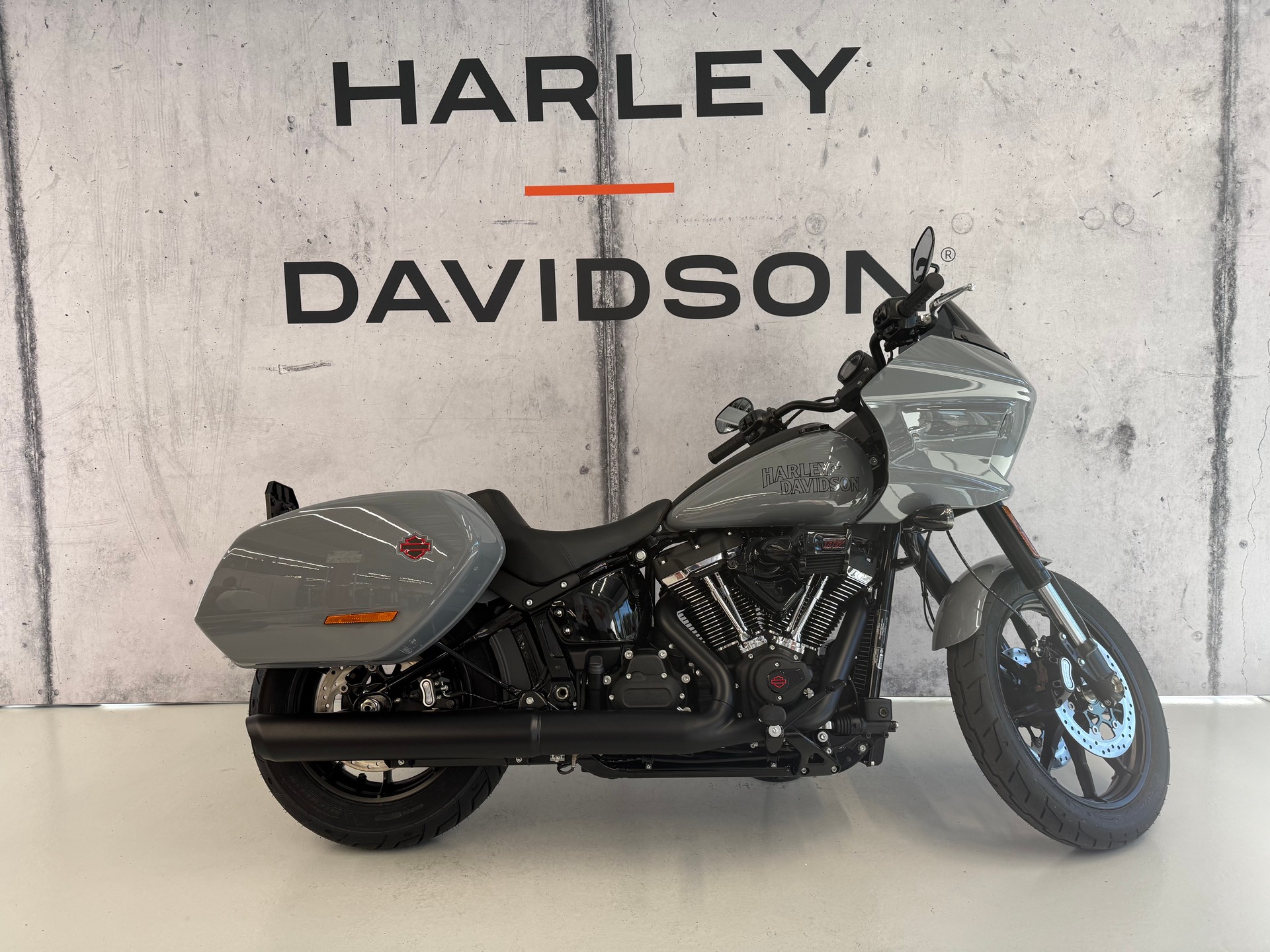 HARLEY-DAVIDSON FXLRST Low Rider ST 117ci-image-0