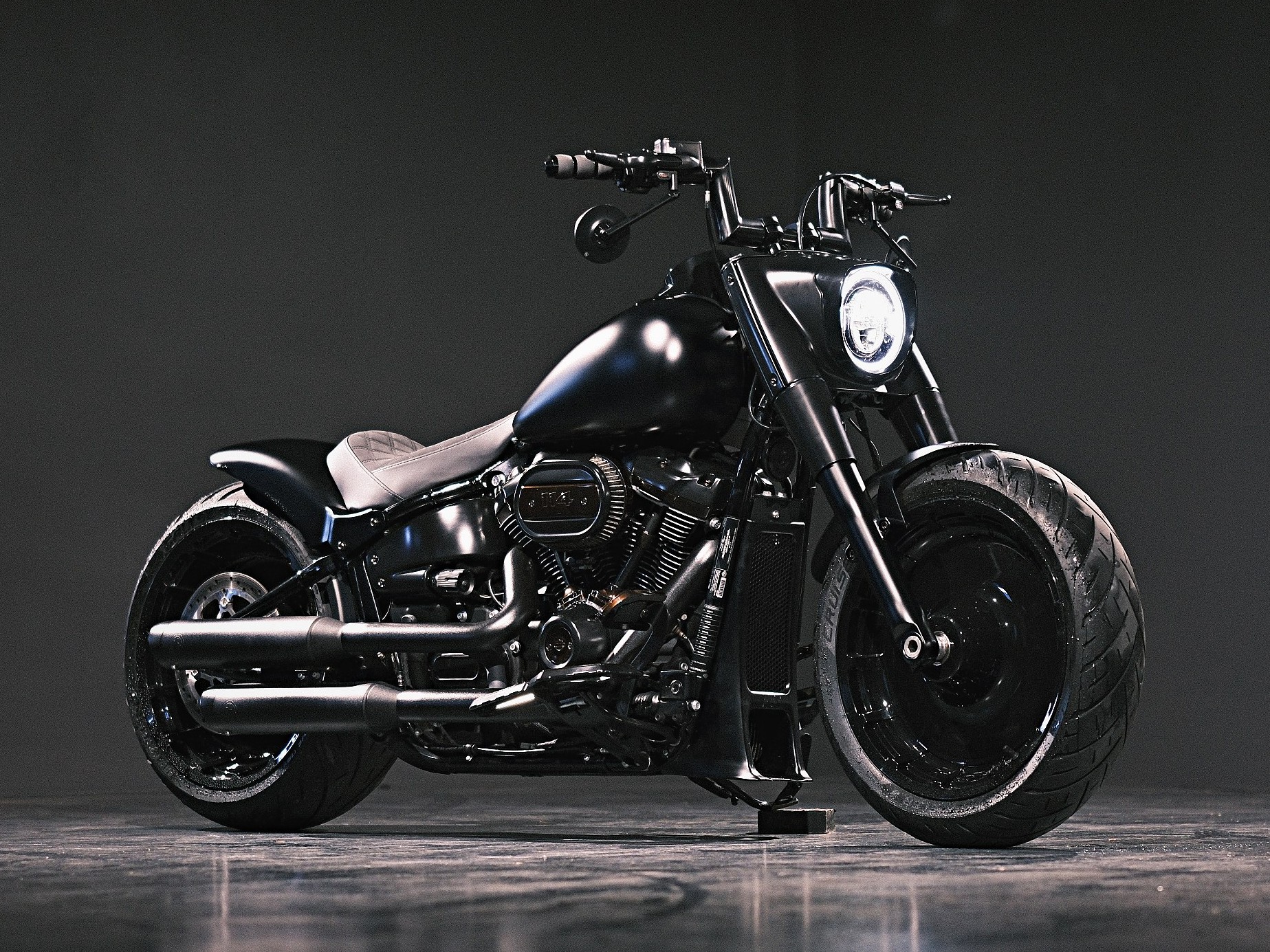 HARLEY-DAVIDSON FLFBS Fat Boy 114 ABS Custom