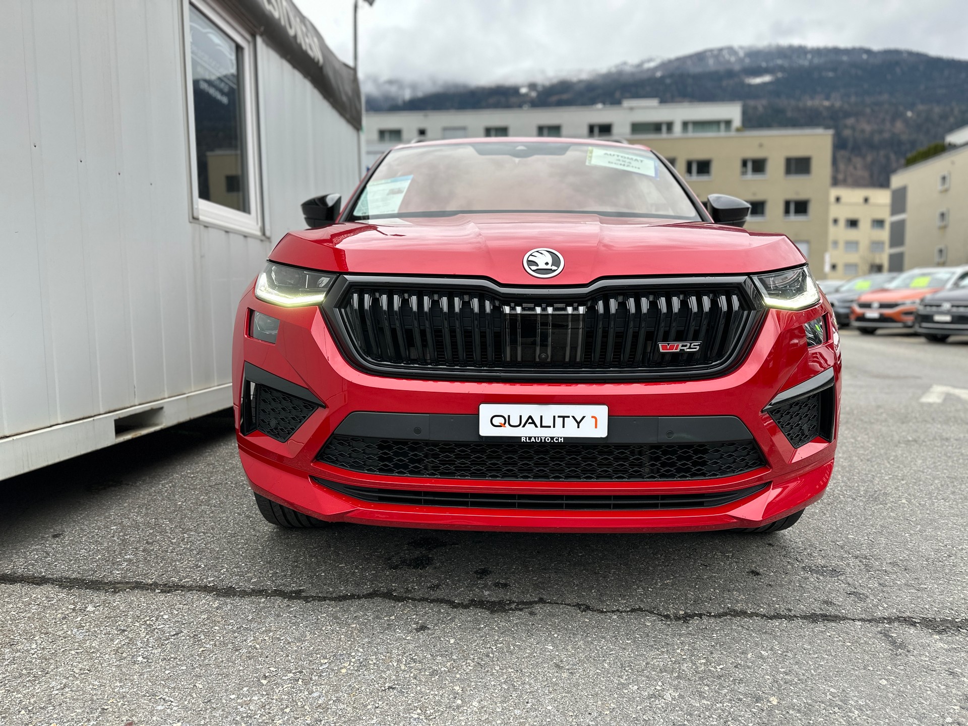 SKODA SKODA Kodiaq RS 4x4 PANORAMA * AHK * CH * 20" ALU* 8 FACH*STANDHEIZUNG*-image-7