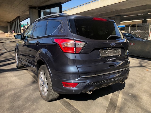 FORD Kuga 2.0 EcoB Vignale-image-4
