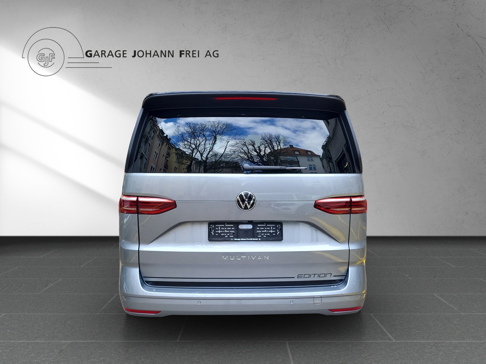VW Multivan Life Edition 2.0TSI 204PS DSG-showroom-element-3