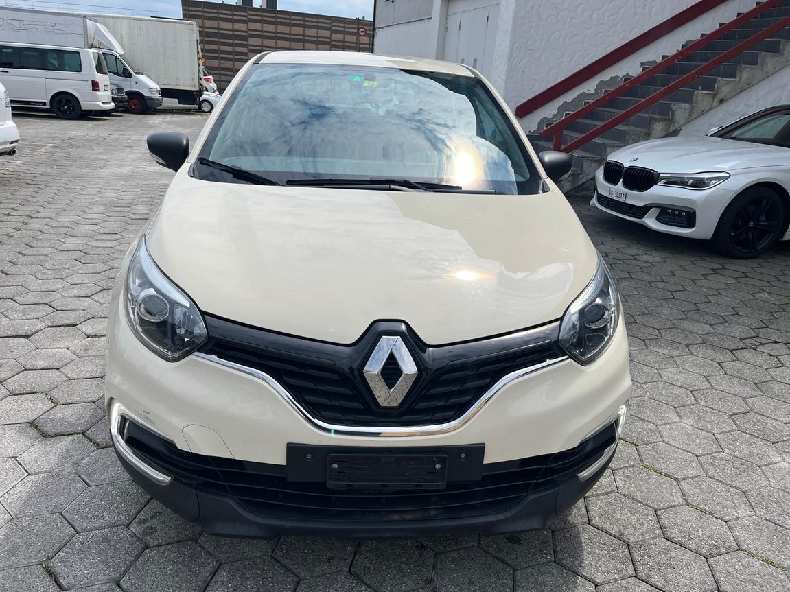 RENAULT Captur 0.9 12V Life