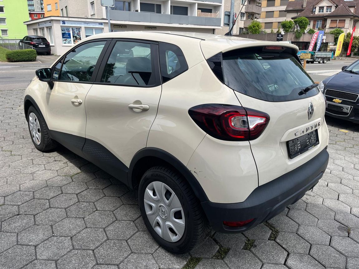 RENAULT Captur 0.9 12V Life-showroom-element-1