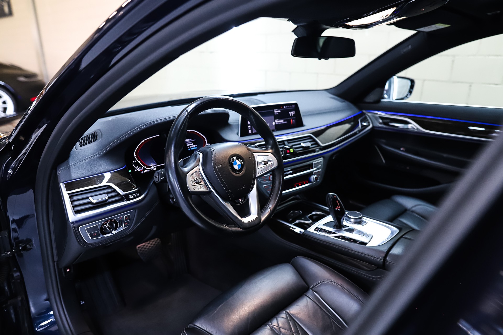 BMW 745Le xDrive Steptronic-image-7