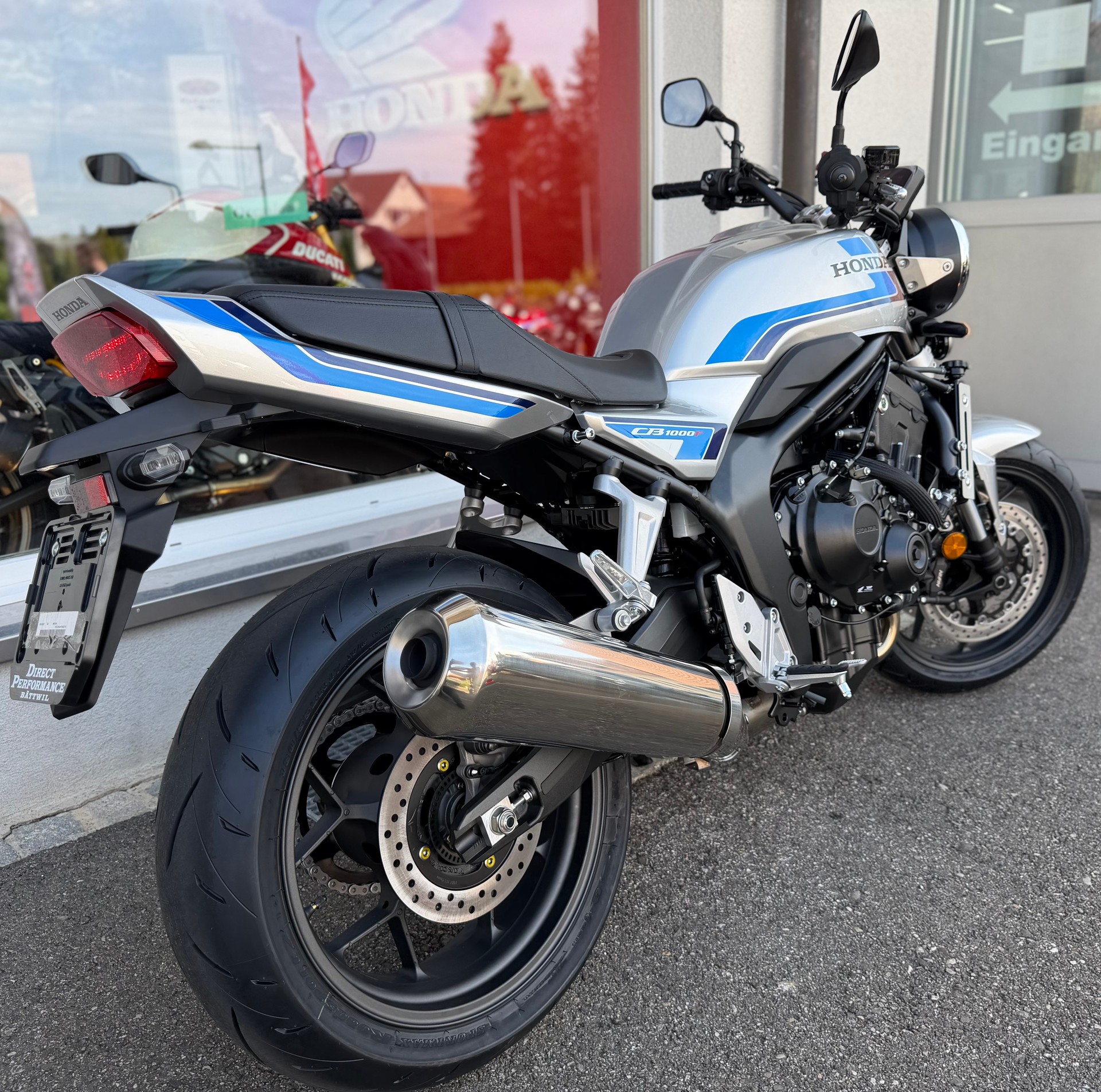 HONDA CB 1000 F Modell 2026-image-3