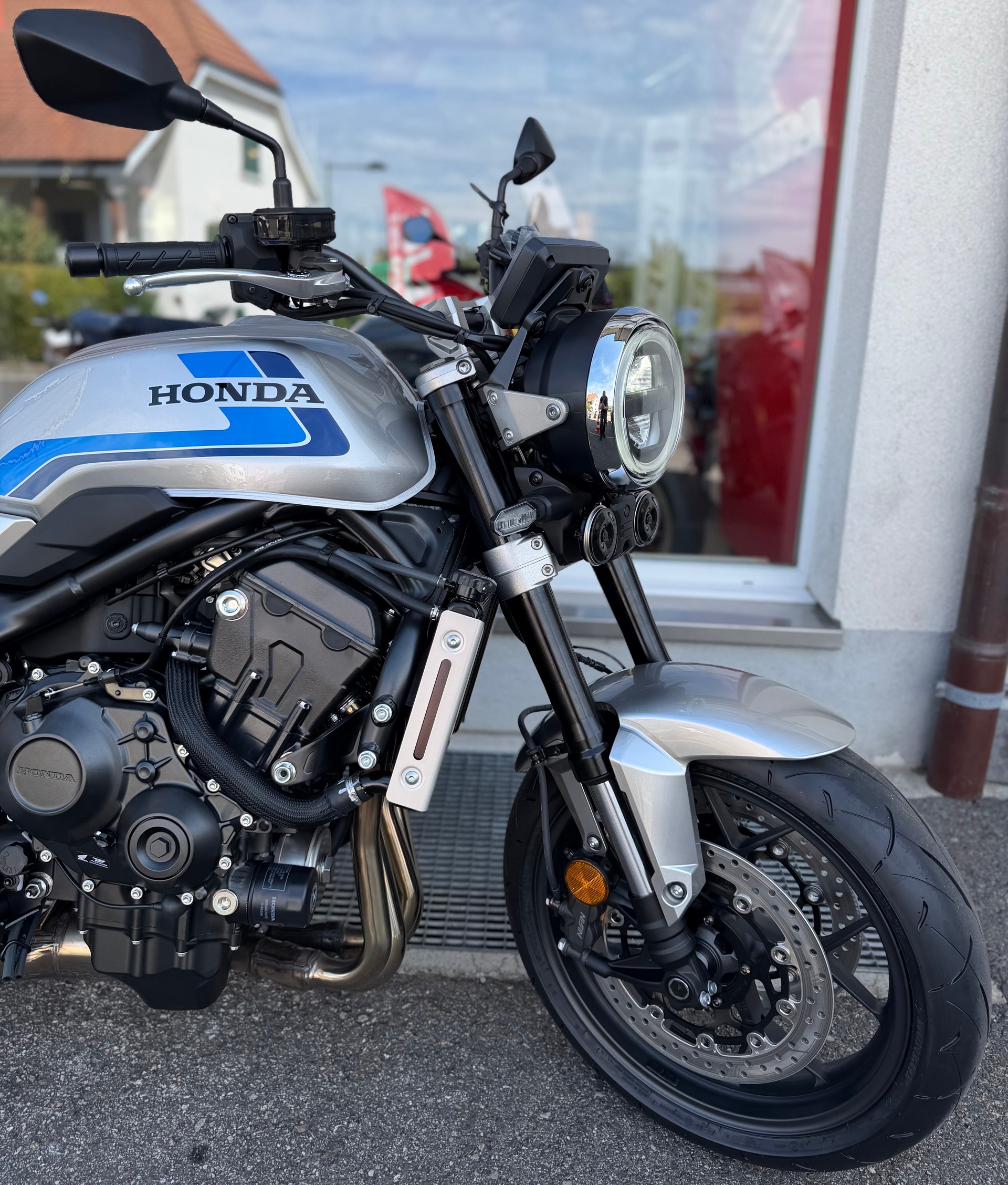 HONDA CB 1000 F Modell 2026-image-4