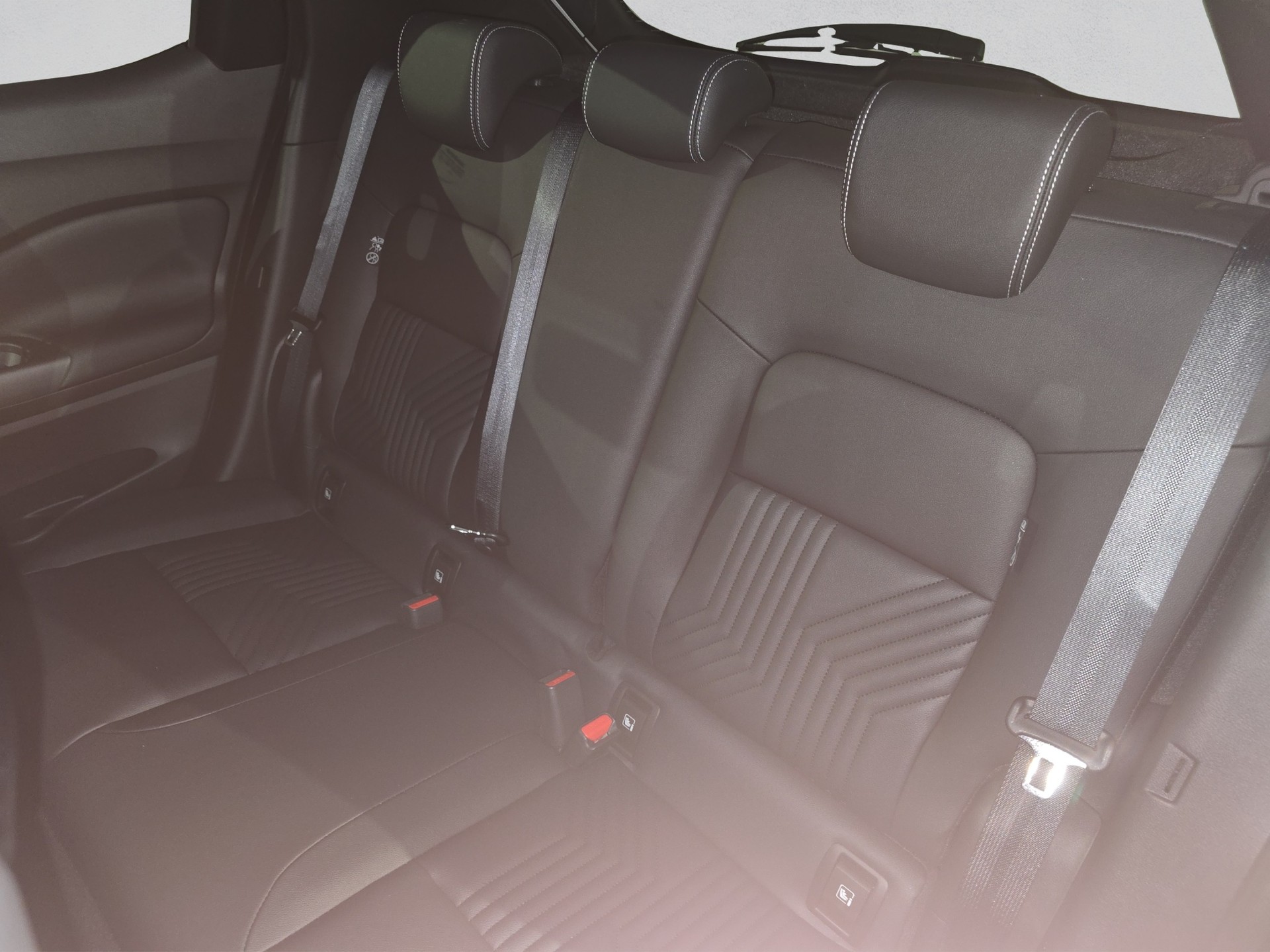 NISSAN Juke 1.6 FHEV Tekna-image-10