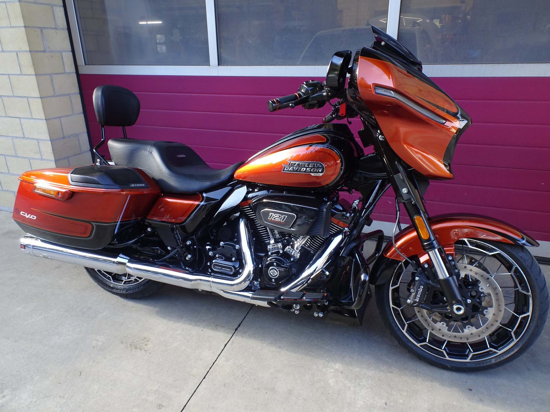 HARLEY-DAVIDSON FLHXSE Street Glide CVO 121-image-2