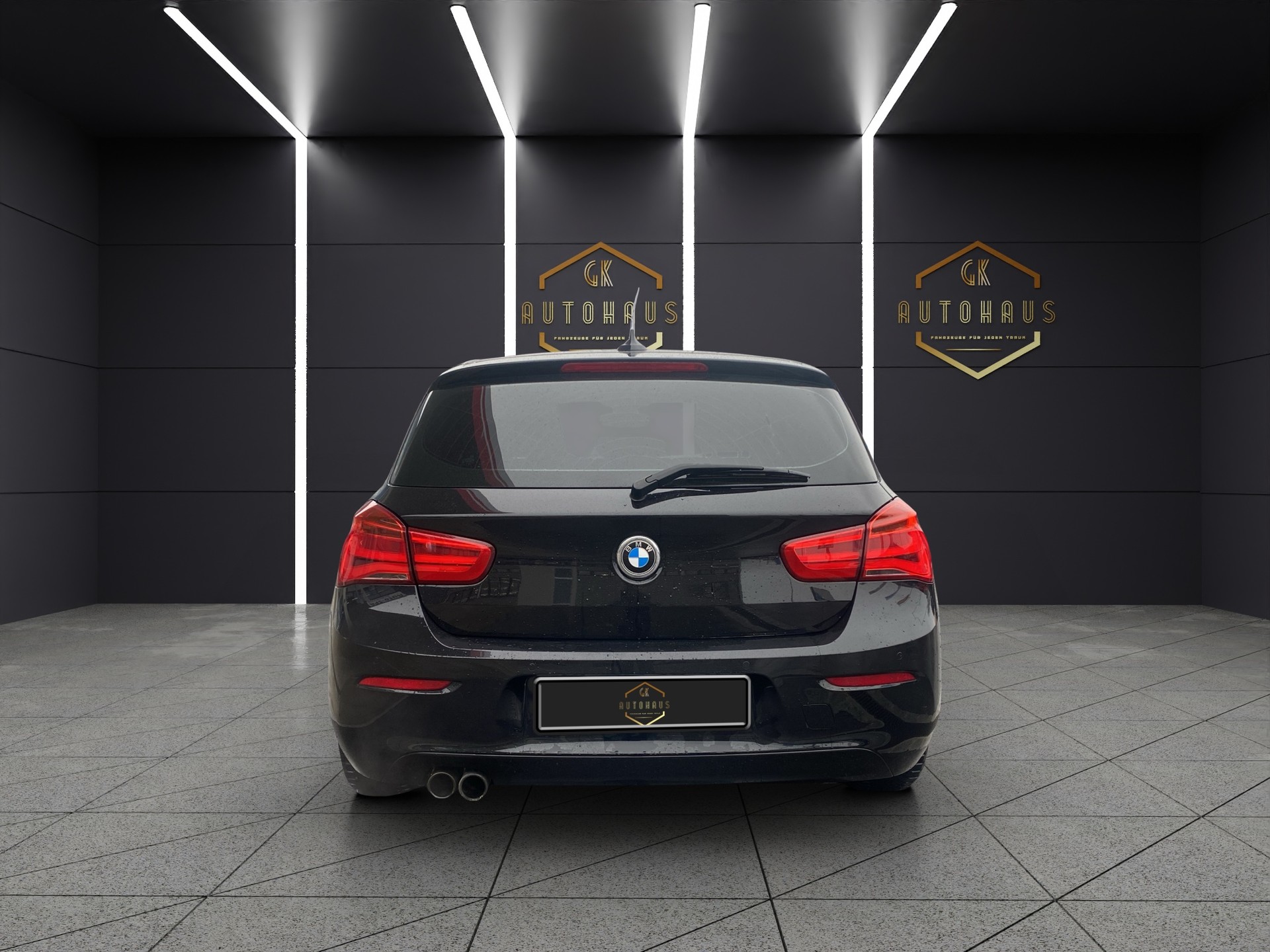 BMW 120i Sport Line Steptronic-image-3