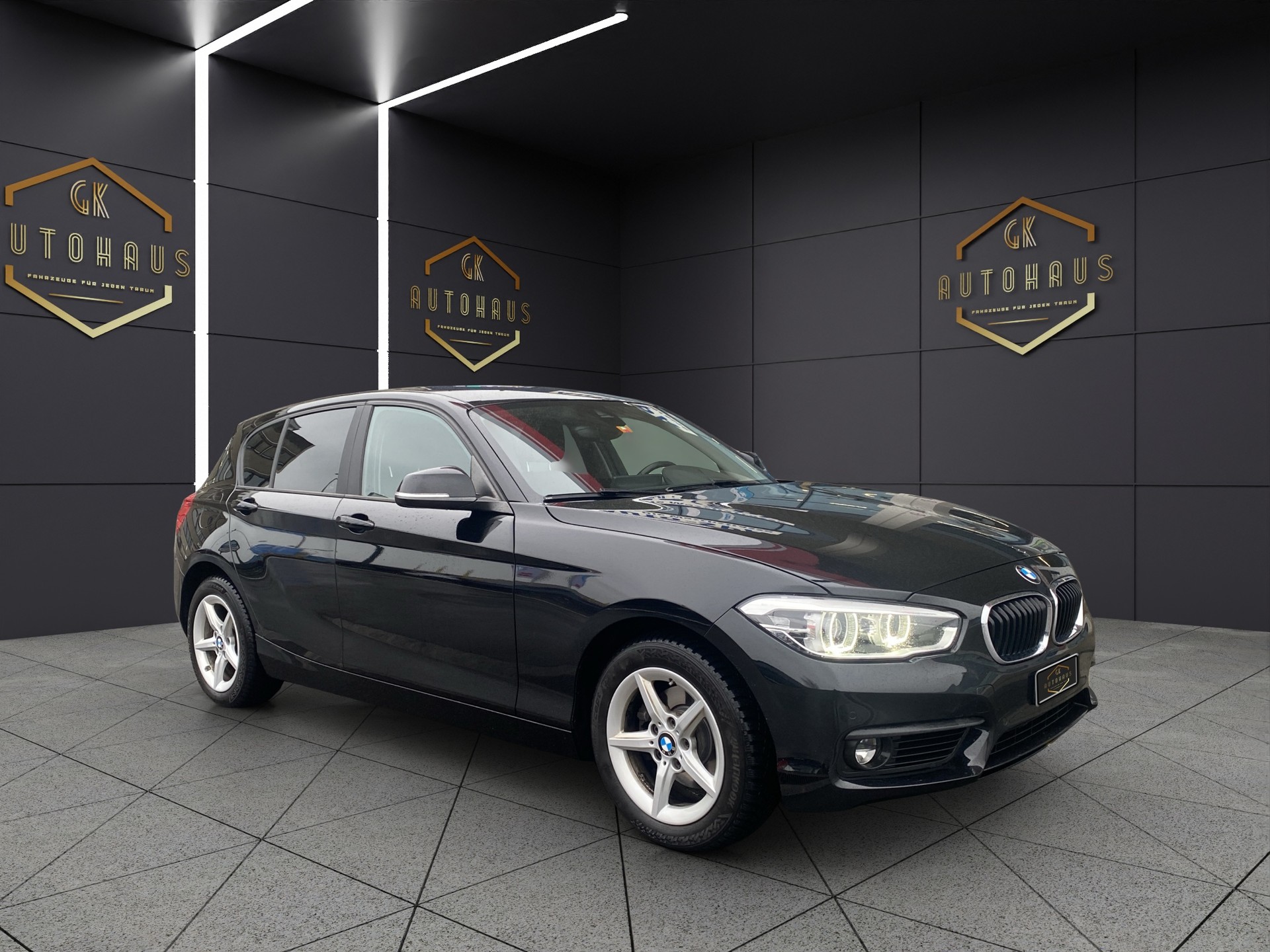 BMW 120i Sport Line Steptronic-image-7