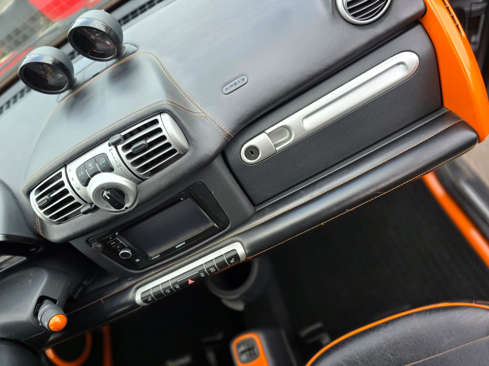 SMART fortwo Brabus Xclusive softouch-image-8