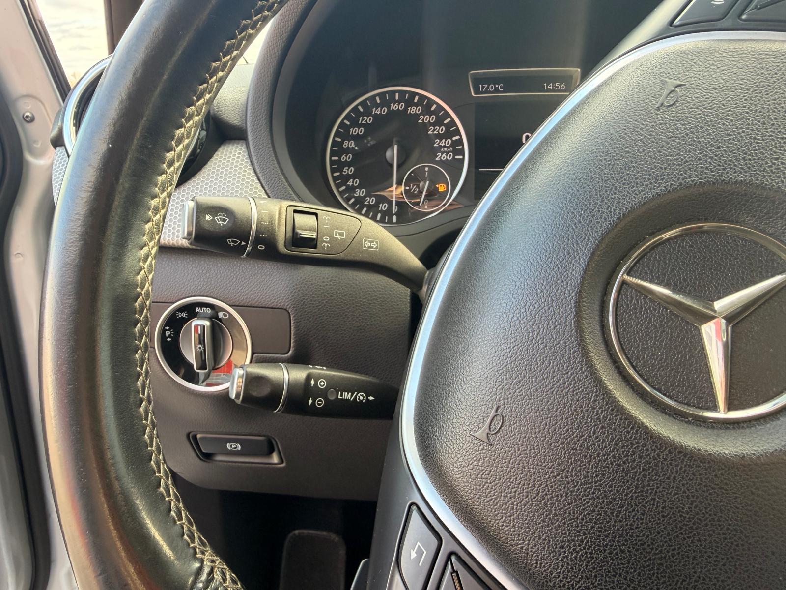MERCEDES-BENZ B 180 CDI 7G-DCT-image-12